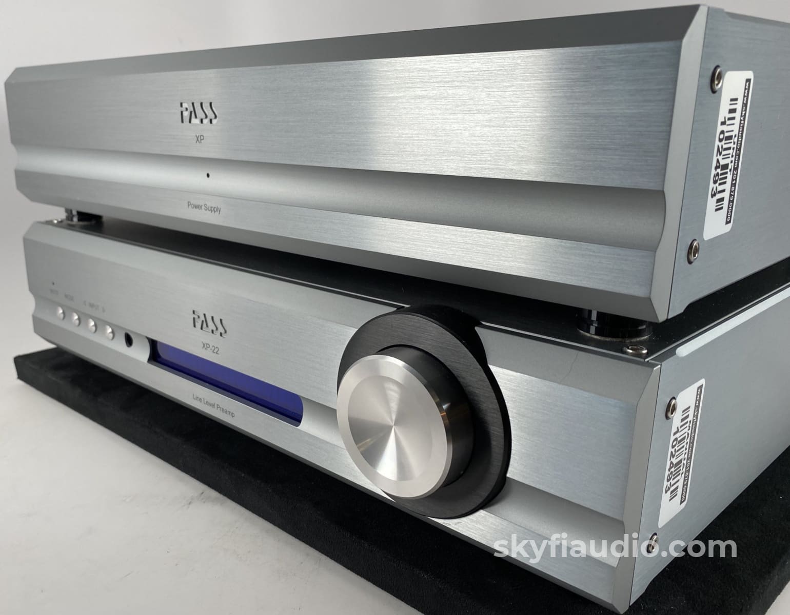 Pass Labs Xp-22 Dual Chassis Analog Preamp - Like New Preamplifier