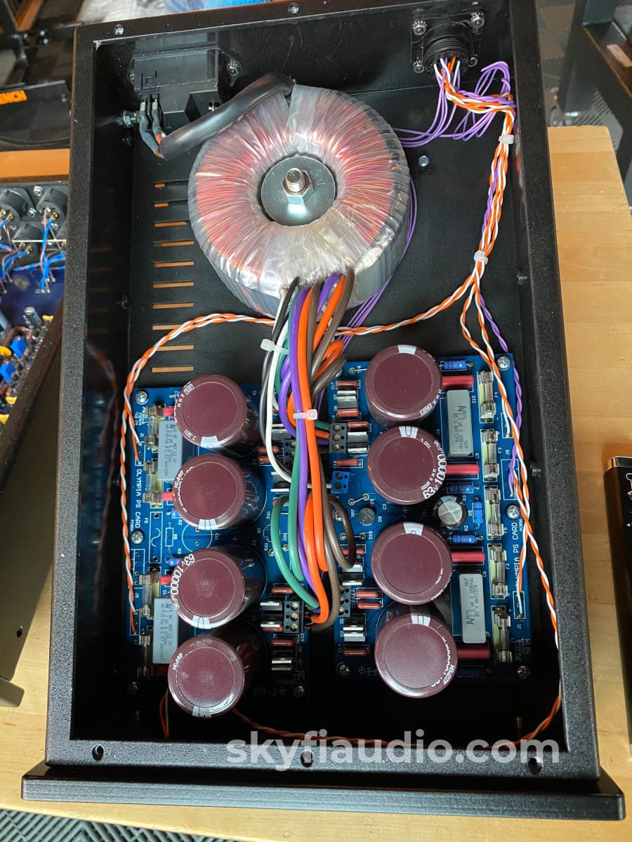 Pbn Olympia Li And Mpsi Power Supply (Dual Chassis) Preamp $15K Msrp Preamplifier