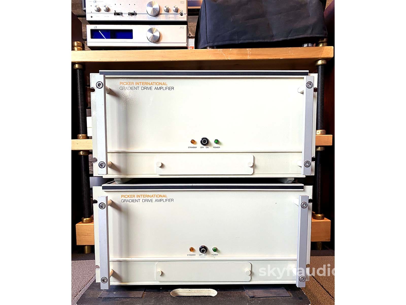 Picker International (Crown M600) 600W Class A/B Gradient Monoblock Amplifiers - New Price Amplifier