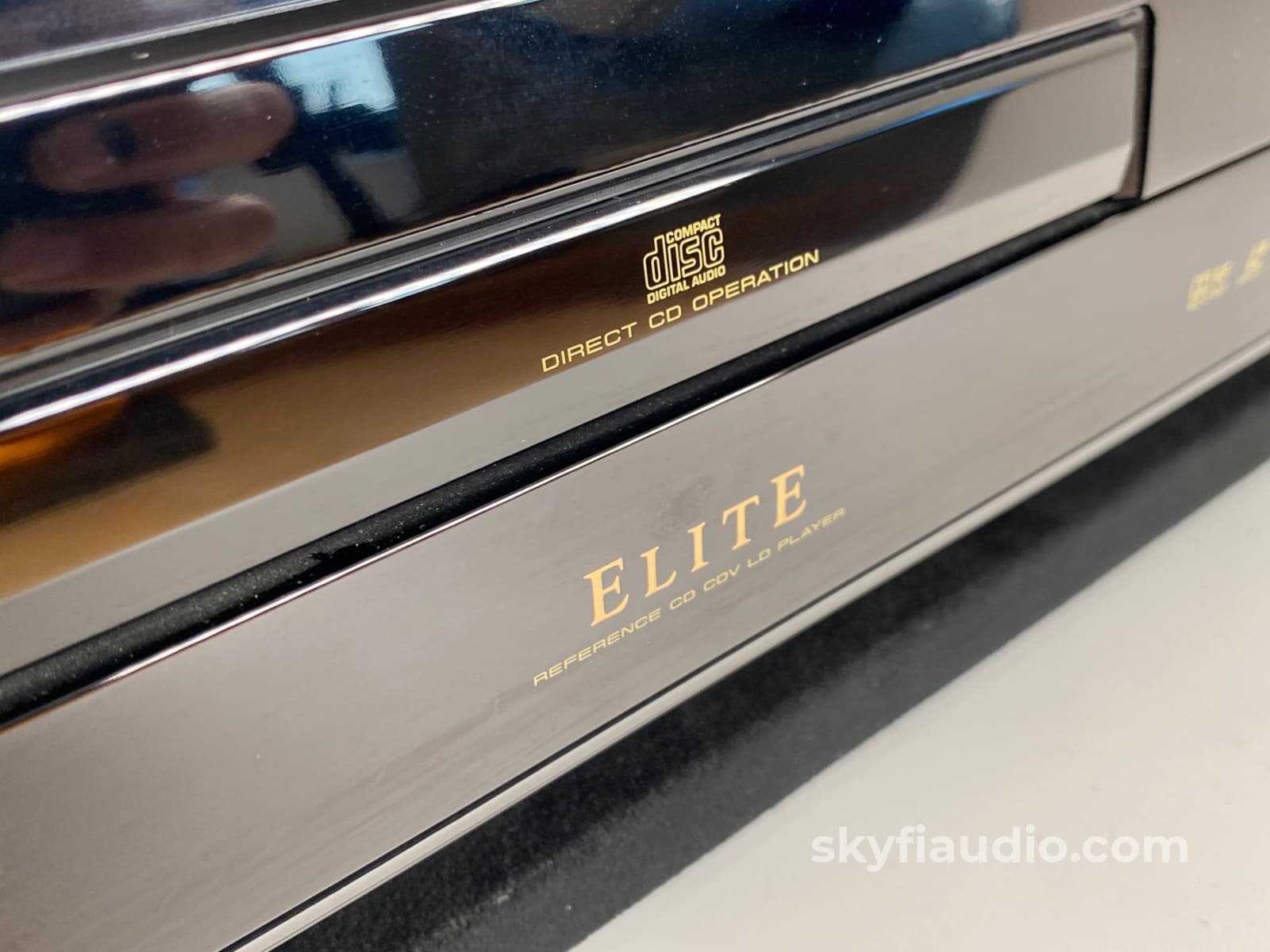 Pioneer Elite CLD-99 CD/LD - Plays both CD's and LD's with Separate Dr