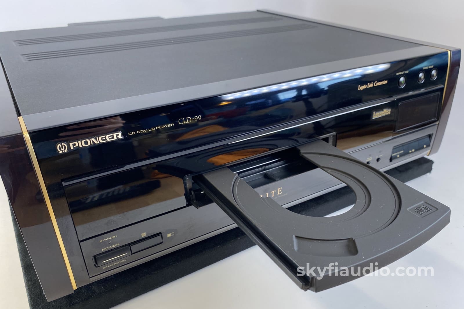 Pioneer Elite CLD-99 CD/LD - Plays both CD's and LD's with Separate Dr