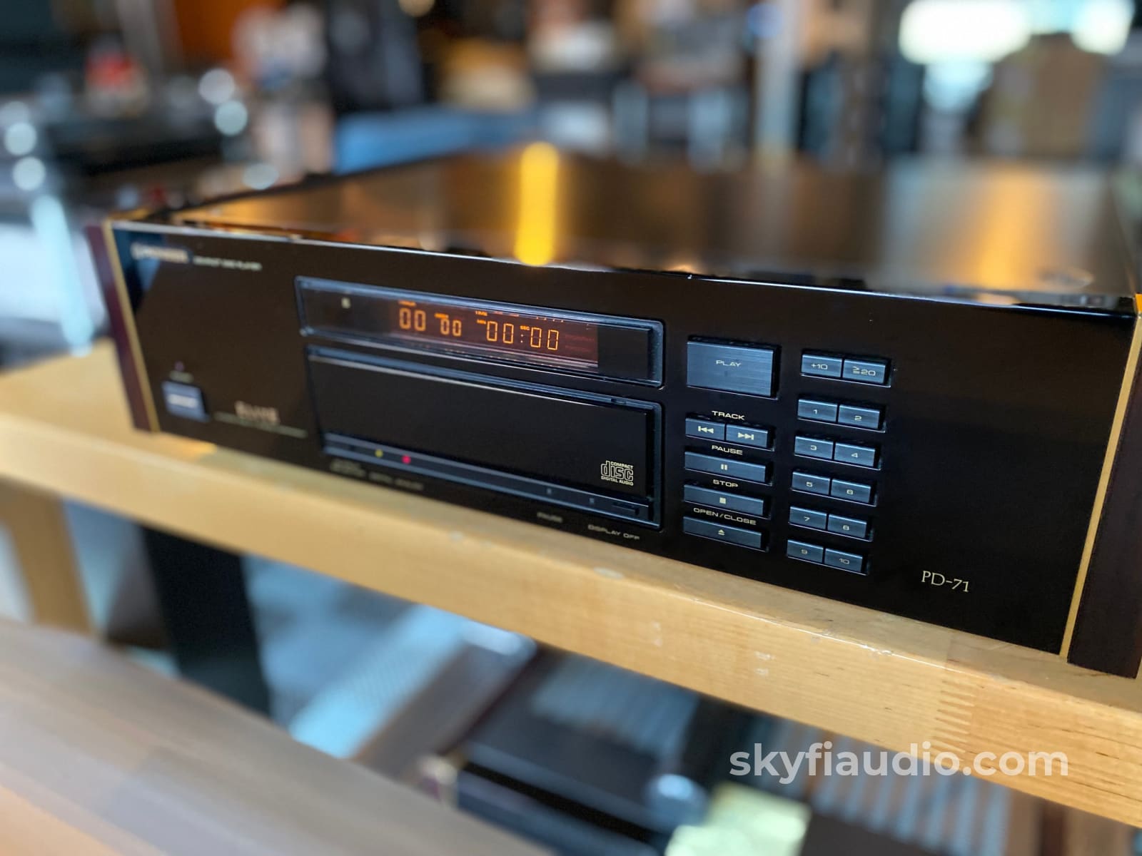 Pioneer Elite Pd-71 Vintage Cd Player - Super Clean + Digital