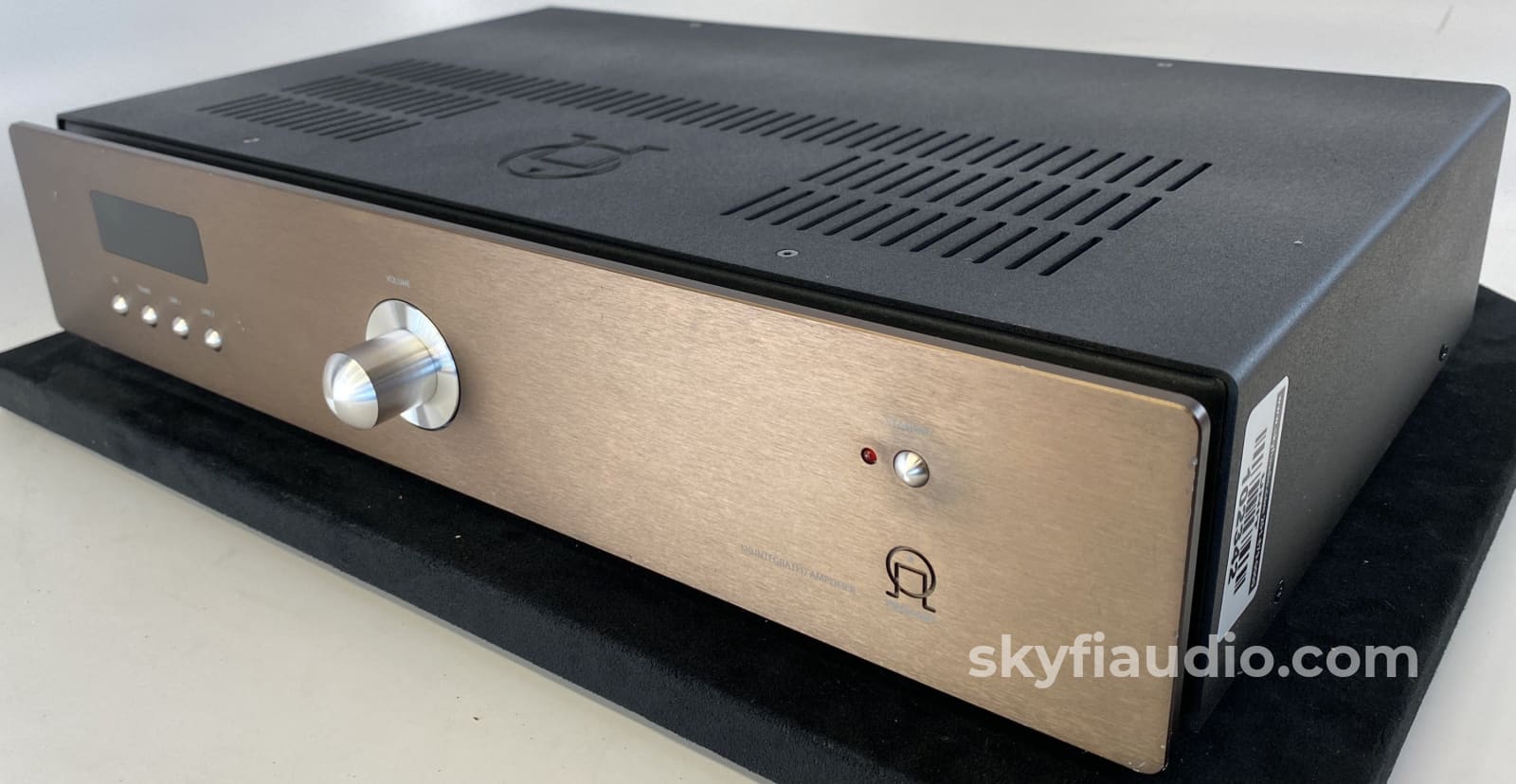 Primare I20 Compact Integrated Amplifier From Sweden