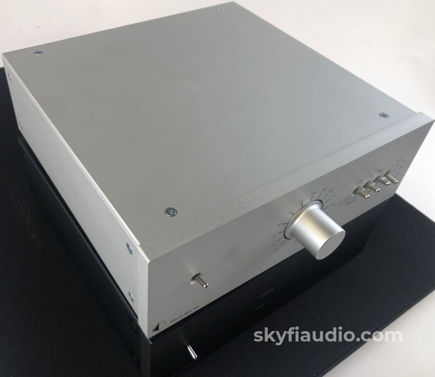 Pro-Ject Phono Box Rs - With Power Outboard Battery Based Supply Complete Set Preamplifier