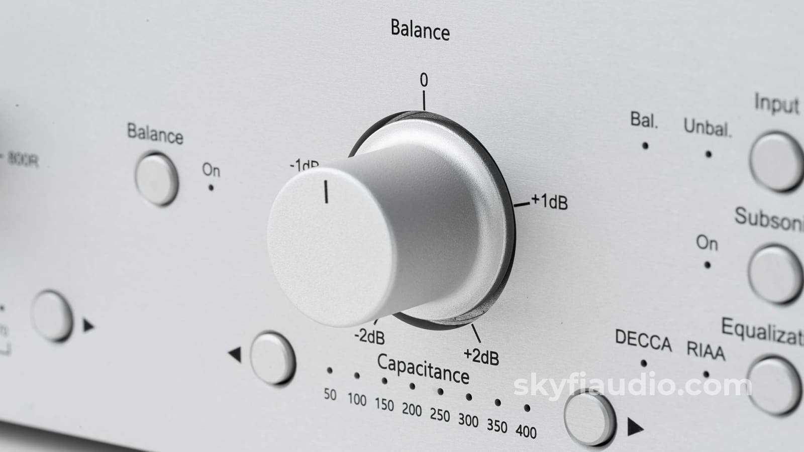 Pro-Ject Phono Box RS2 Phono Preamp - NEW Preamplifier