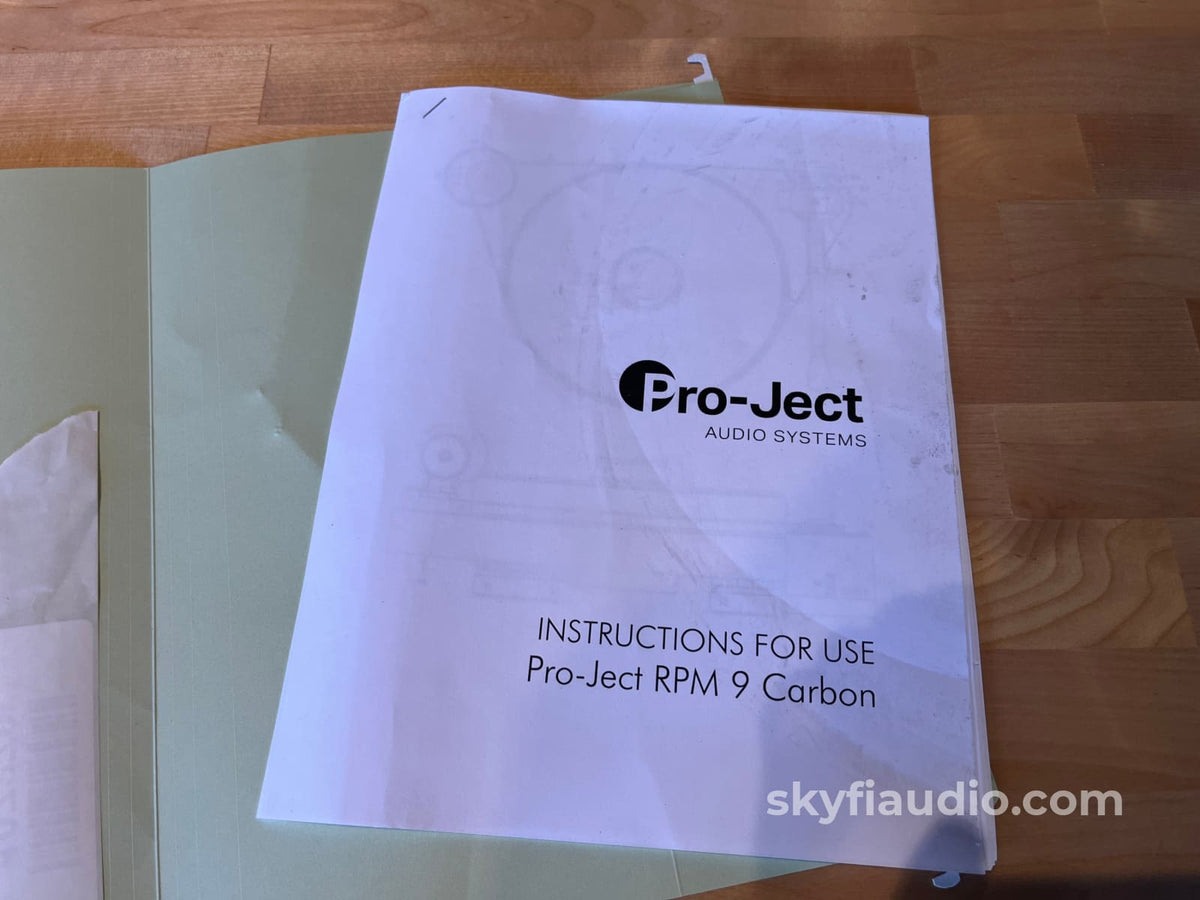 Pro-Ject RPM 9 Carbon Turntable W/ Ortofon X40 Cartridge - EVO Carbon Fiber Tonearm - Turntable