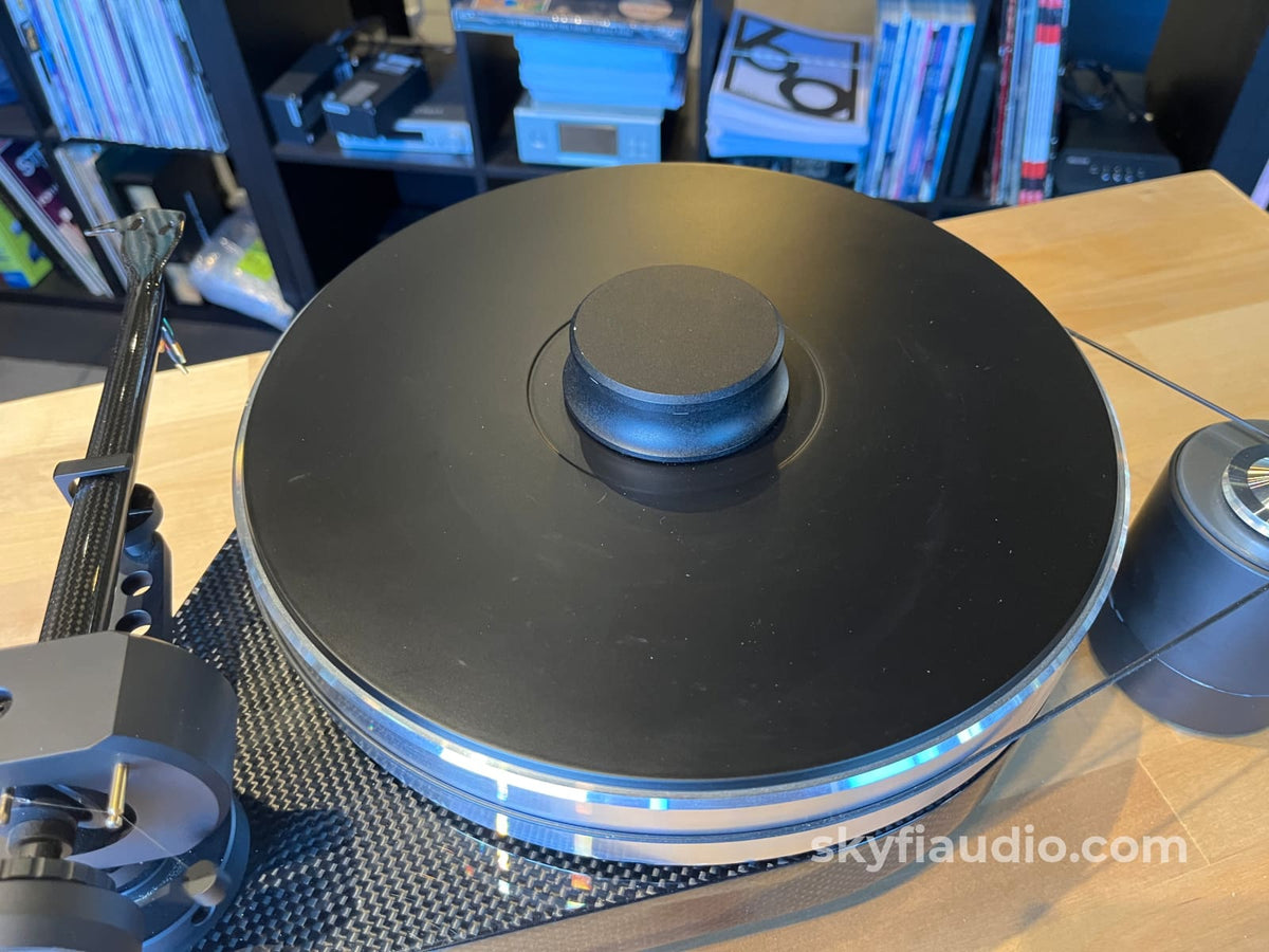 Pro-Ject RPM 9 Carbon Turntable W/ Ortofon X40 Cartridge - EVO Carbon Fiber Tonearm - Turntable