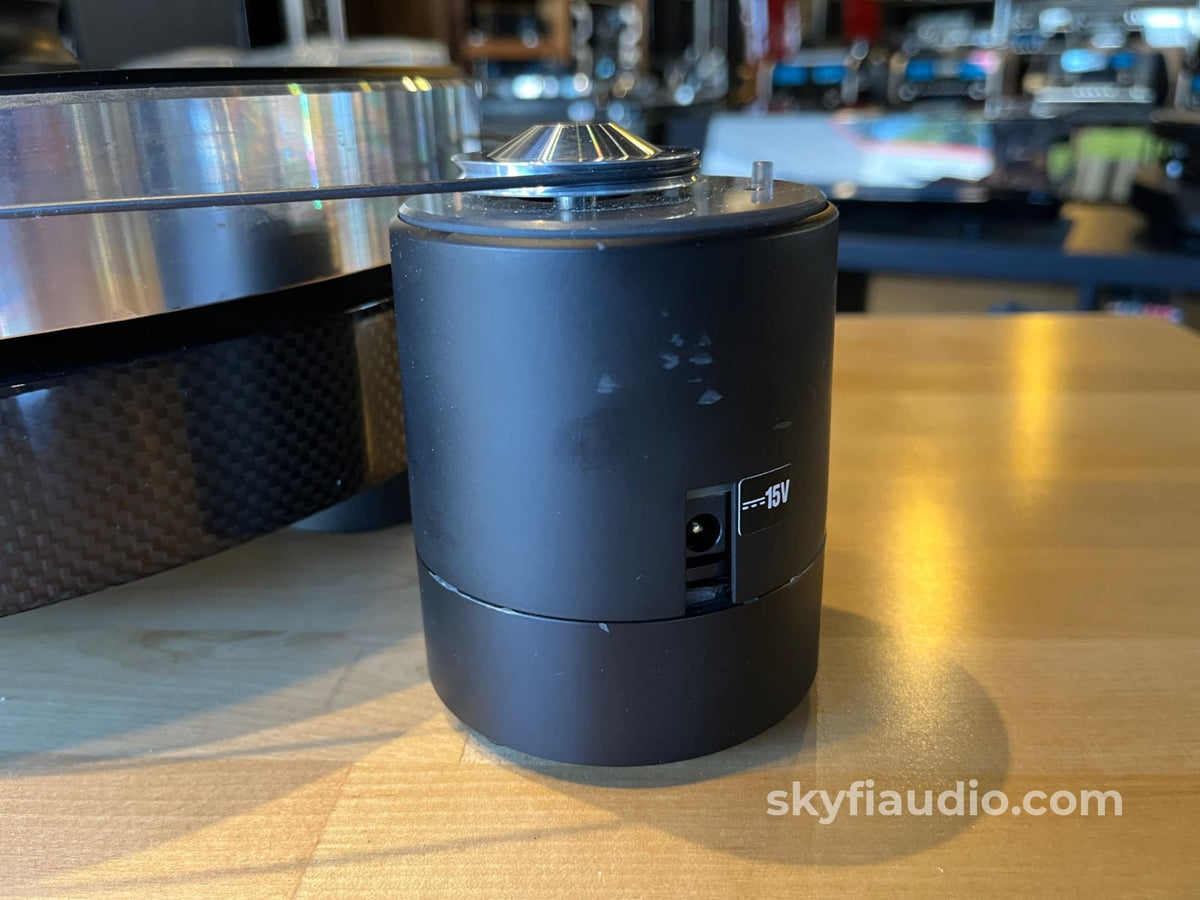 Pro-Ject RPM 9 Carbon Turntable W/ Ortofon X40 Cartridge - EVO Carbon Fiber Tonearm - Turntable