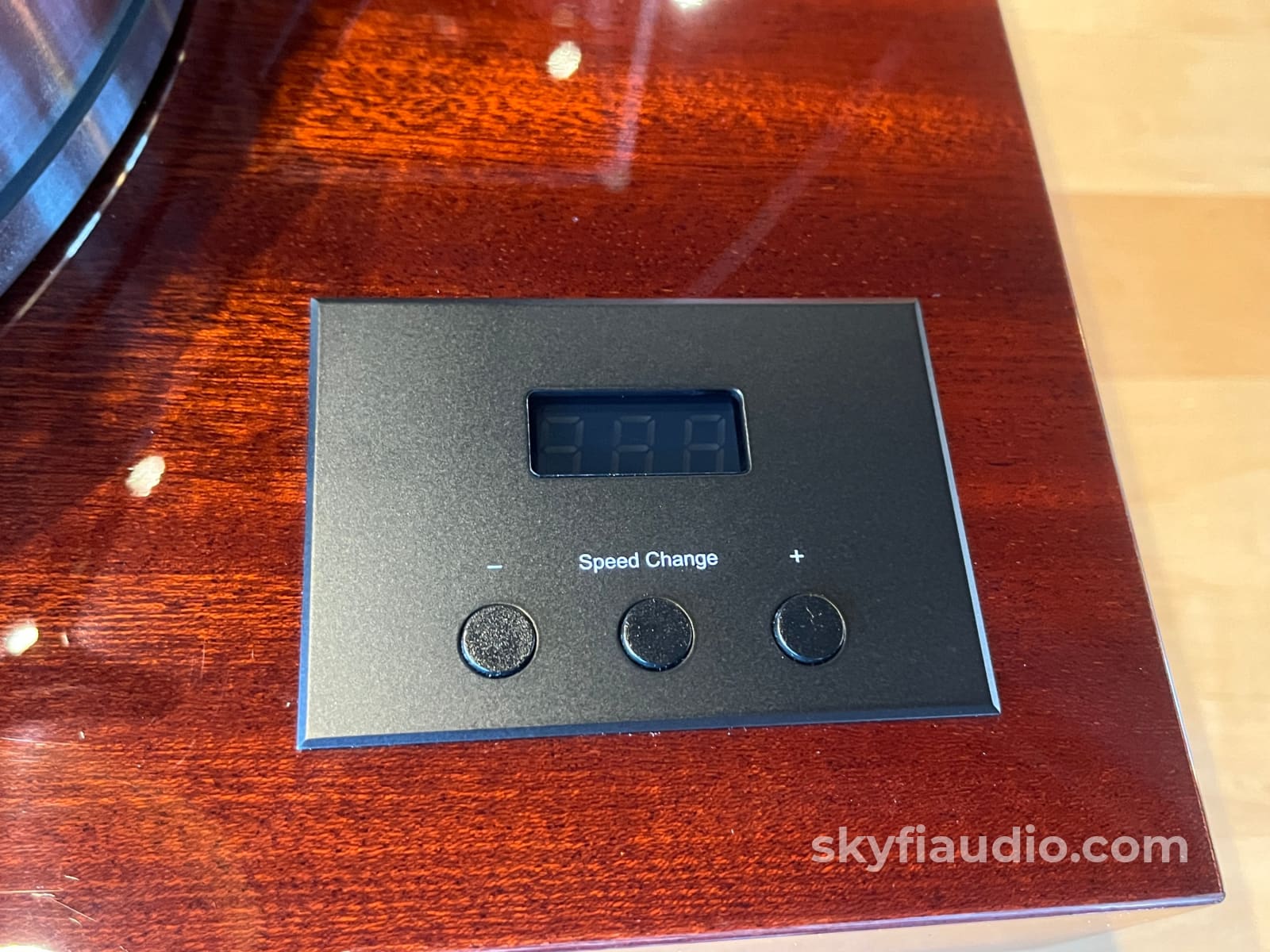 Pro-Ject Xtension 10 Evolution Turntable (Mahogany) - W/ New Ortofon X40 MC Cartridge Turntable