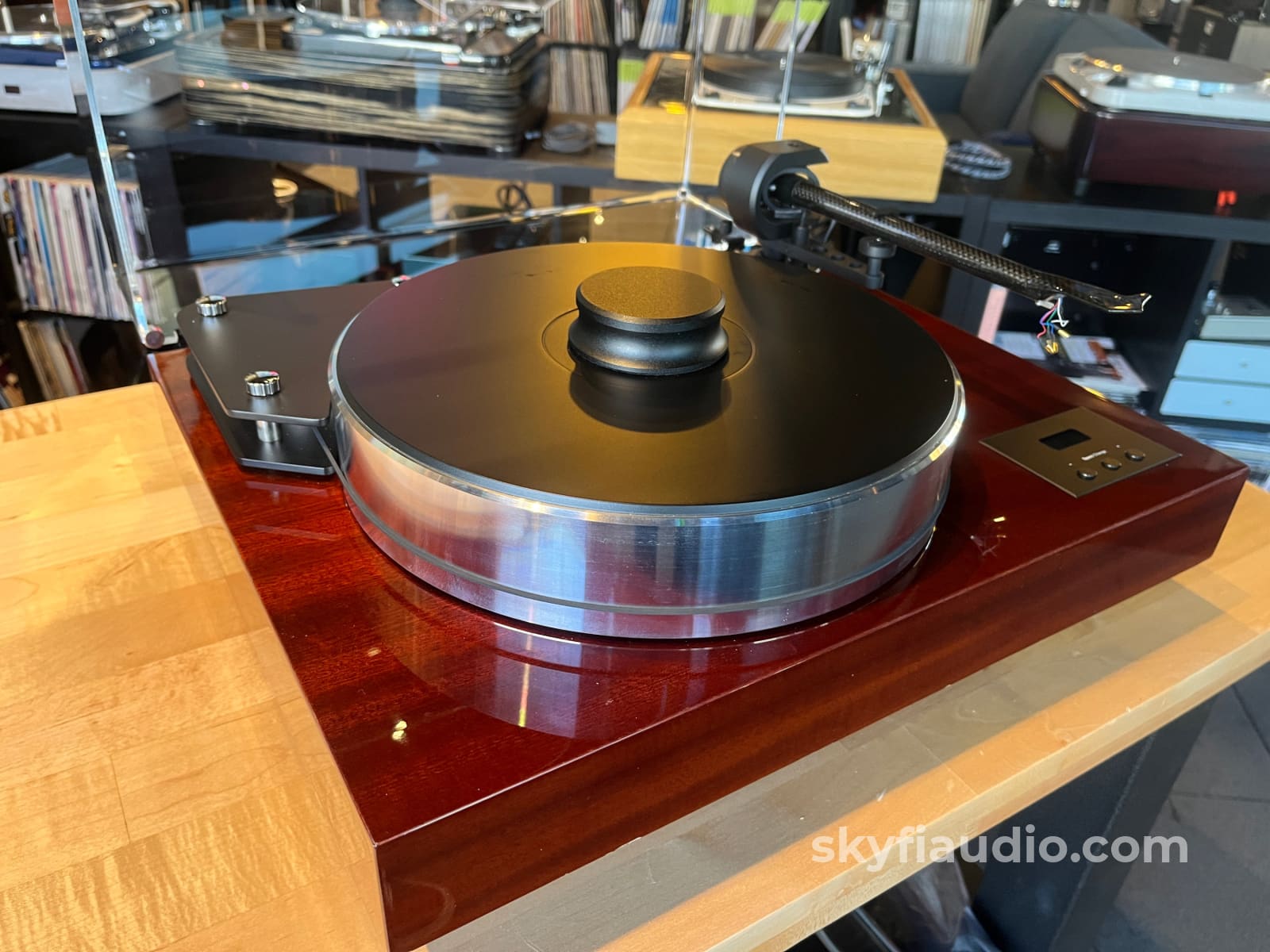 Pro-Ject Xtension 10 Evolution Turntable (Mahogany) - W/ New Ortofon X40 MC Cartridge Turntable