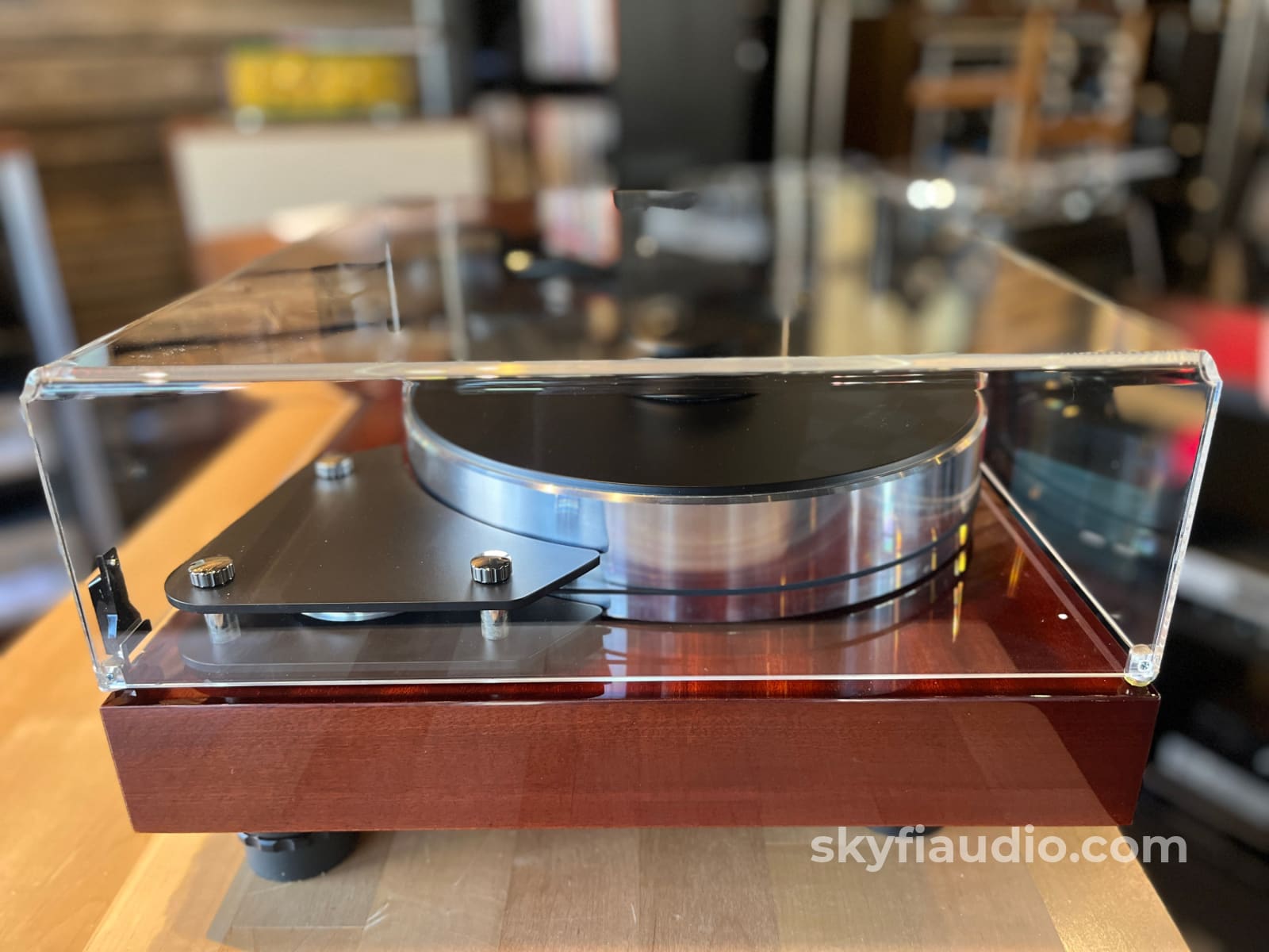 Pro-Ject Xtension 10 Evolution Turntable (Mahogany) - W/ New Ortofon X40 MC Cartridge Turntable