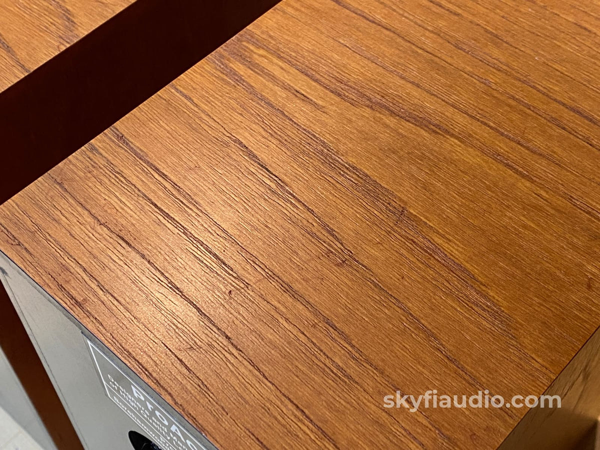 Proac Super Tablette Bookshelf Speakers - Survivors