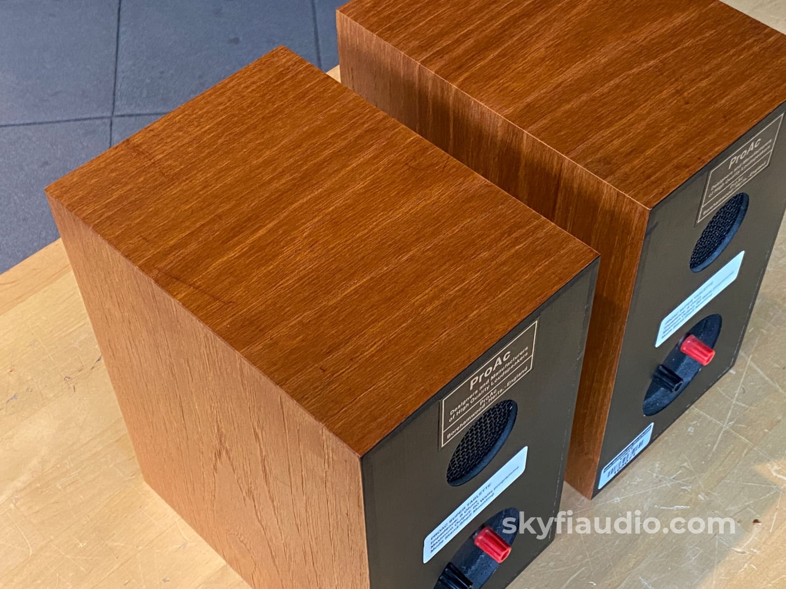 ProAc Super Tablette Bookshelf Speakers - Survivors