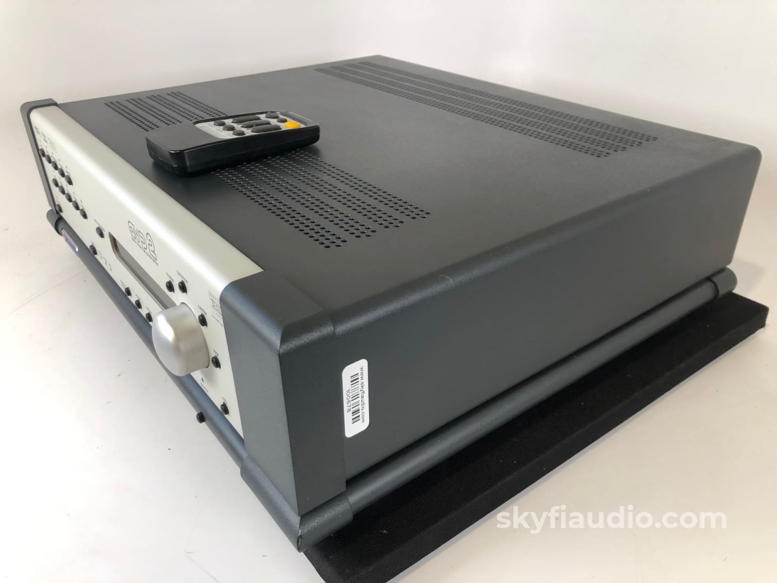 Proceed AVP2 THX Surround Processor - From Mark Levinson