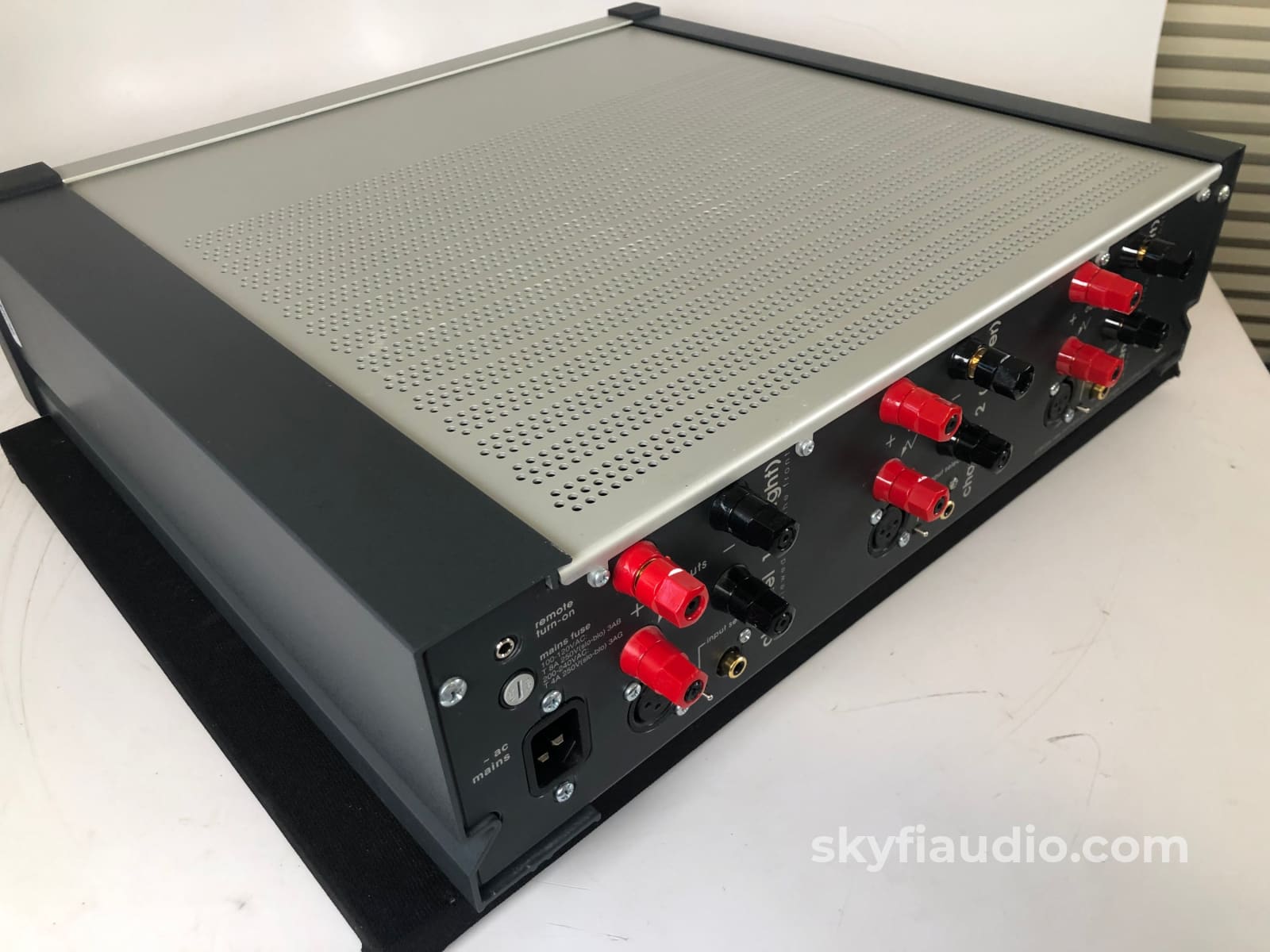 Proceed From Mark Levinson - Amp3 Theater Amplifier