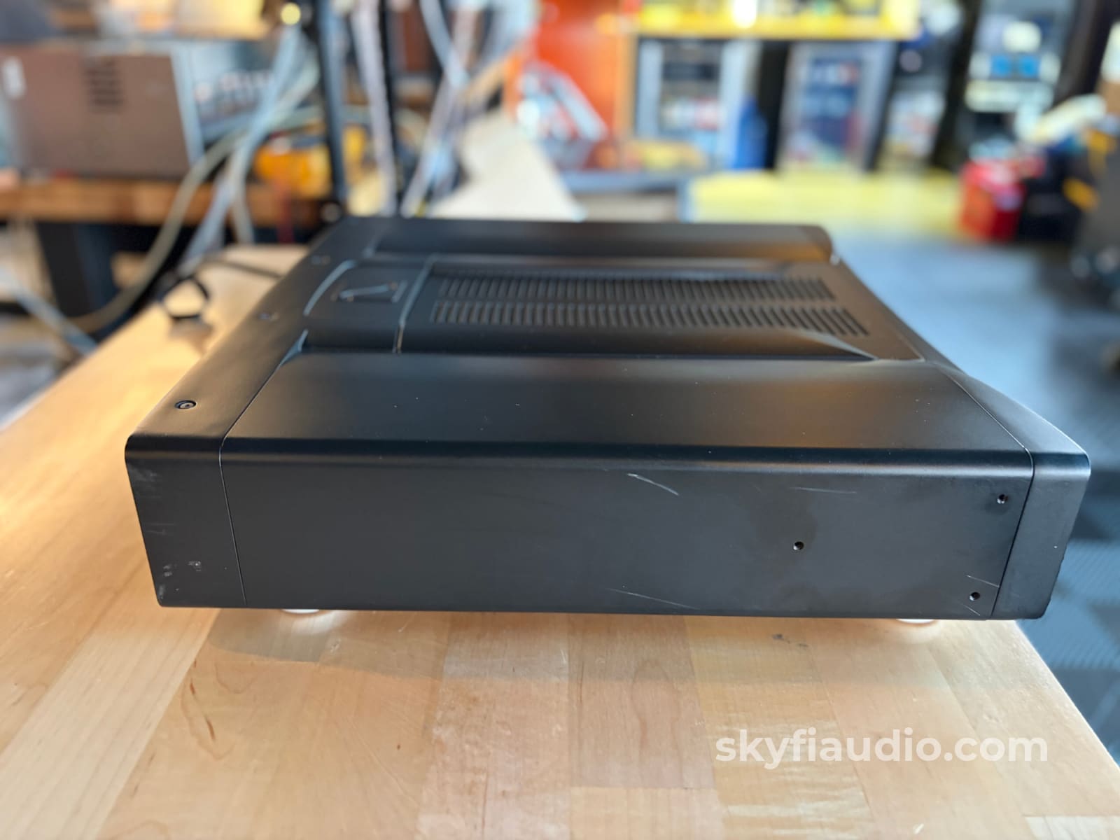 PS Audio Power Plant Premier Power Conditioner Power Conditioner