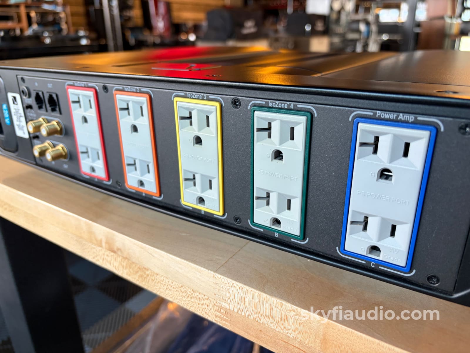 PS Audio Power Plant Premier Power Conditioner