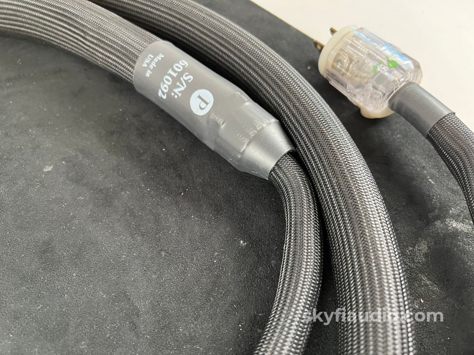 Purist Audio Design Dominus Revision B Power Cord - 3M Cables