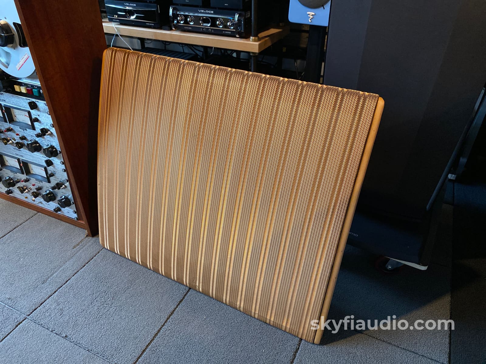 Quad Esl-57 Electrostatic Speakers - Legendary Performance Restored