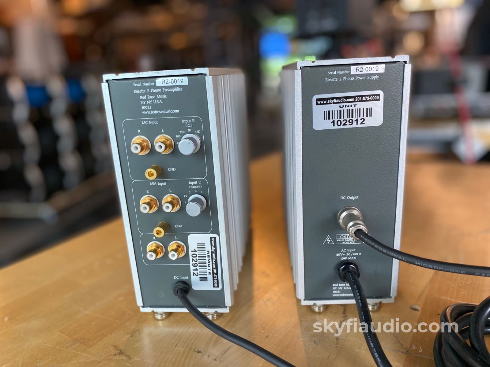 Red Rose Rosette 2 Phono Preamp With Separate Power Supply (Mm/Mc) Preamplifier