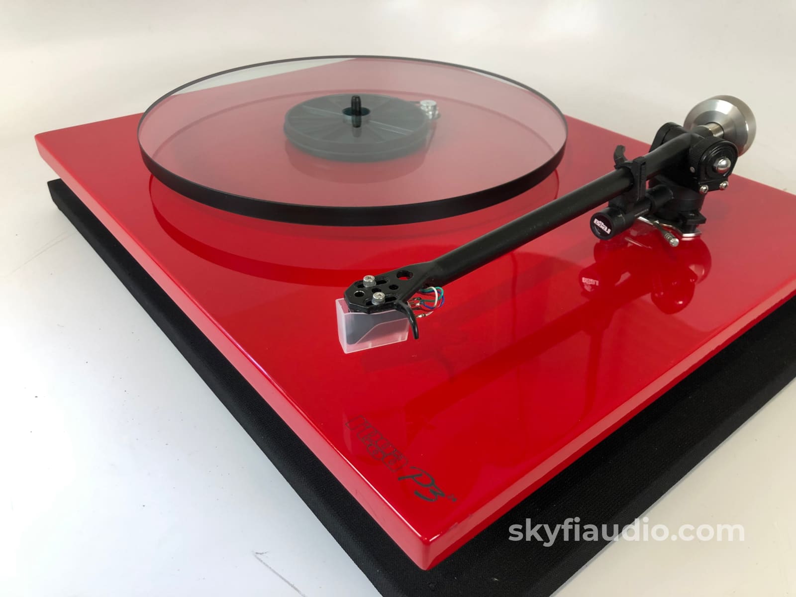 Rega Planar 3 (P3) Turntable With New Sumiko Amethyst Cartridge