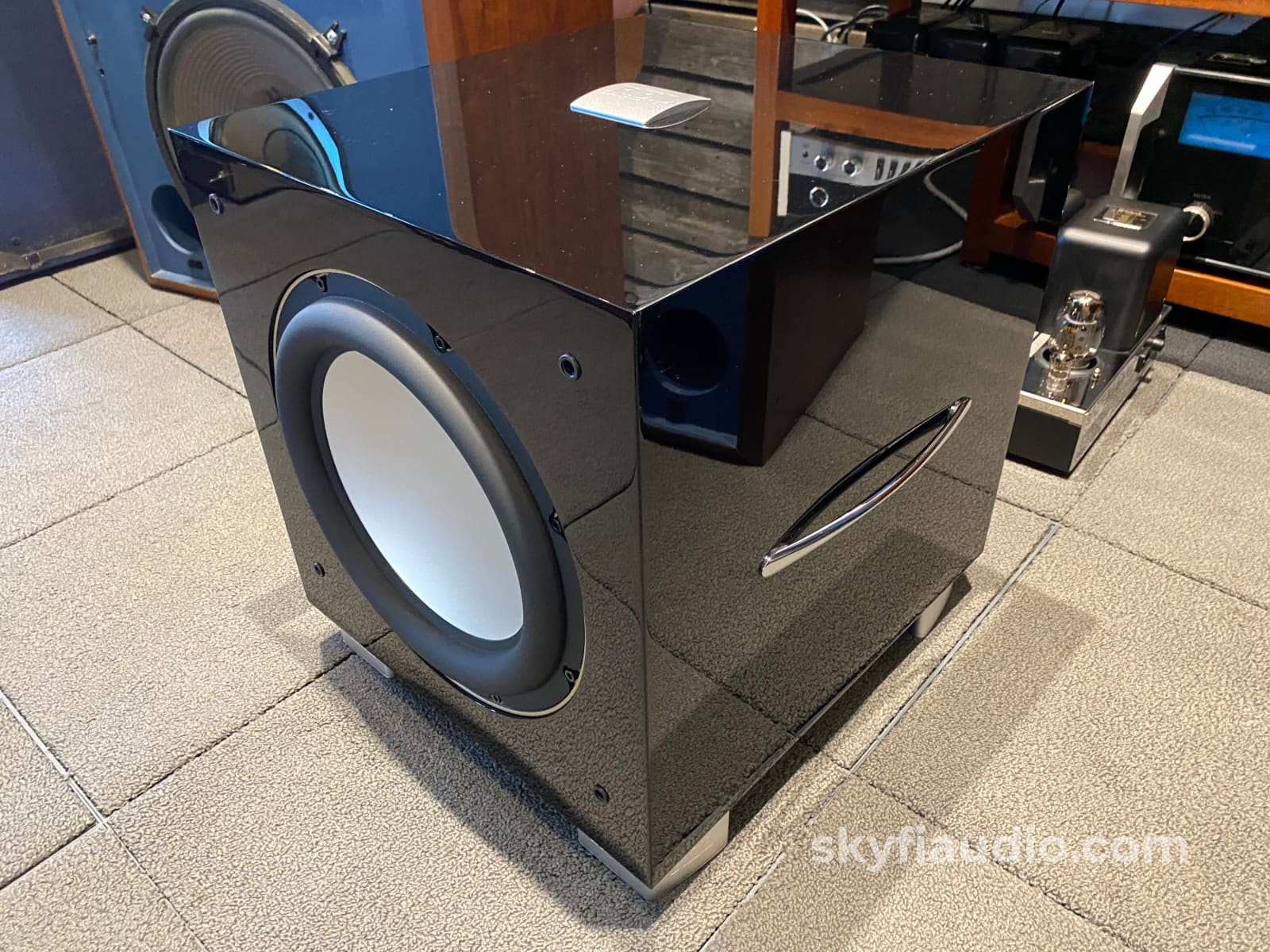 Rel Acoustics S/5 Sho (Super High Output) Subwoofer Speakers