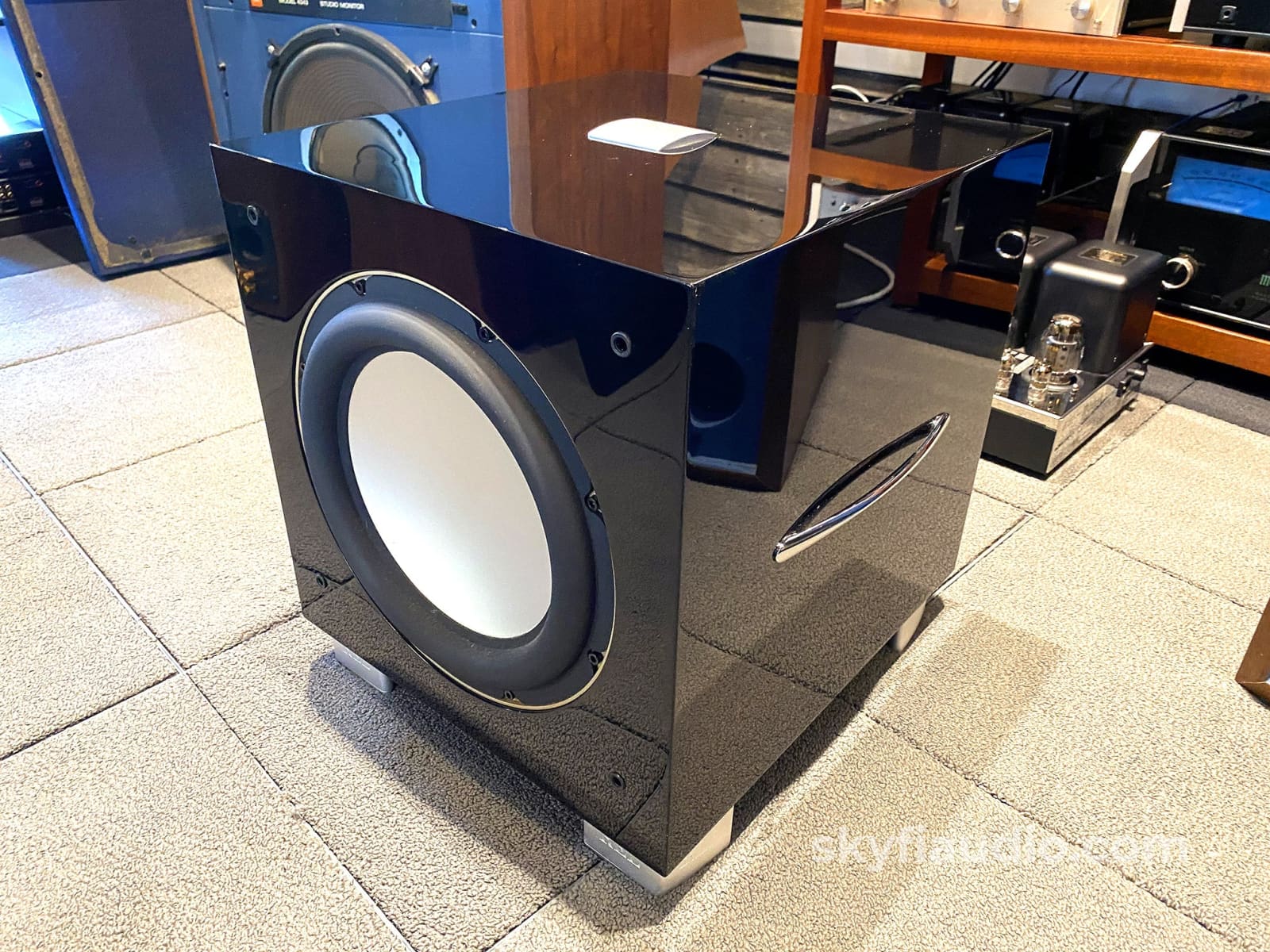 Rel Acoustics S/5 Sho (Super High Output) Subwoofer Speakers