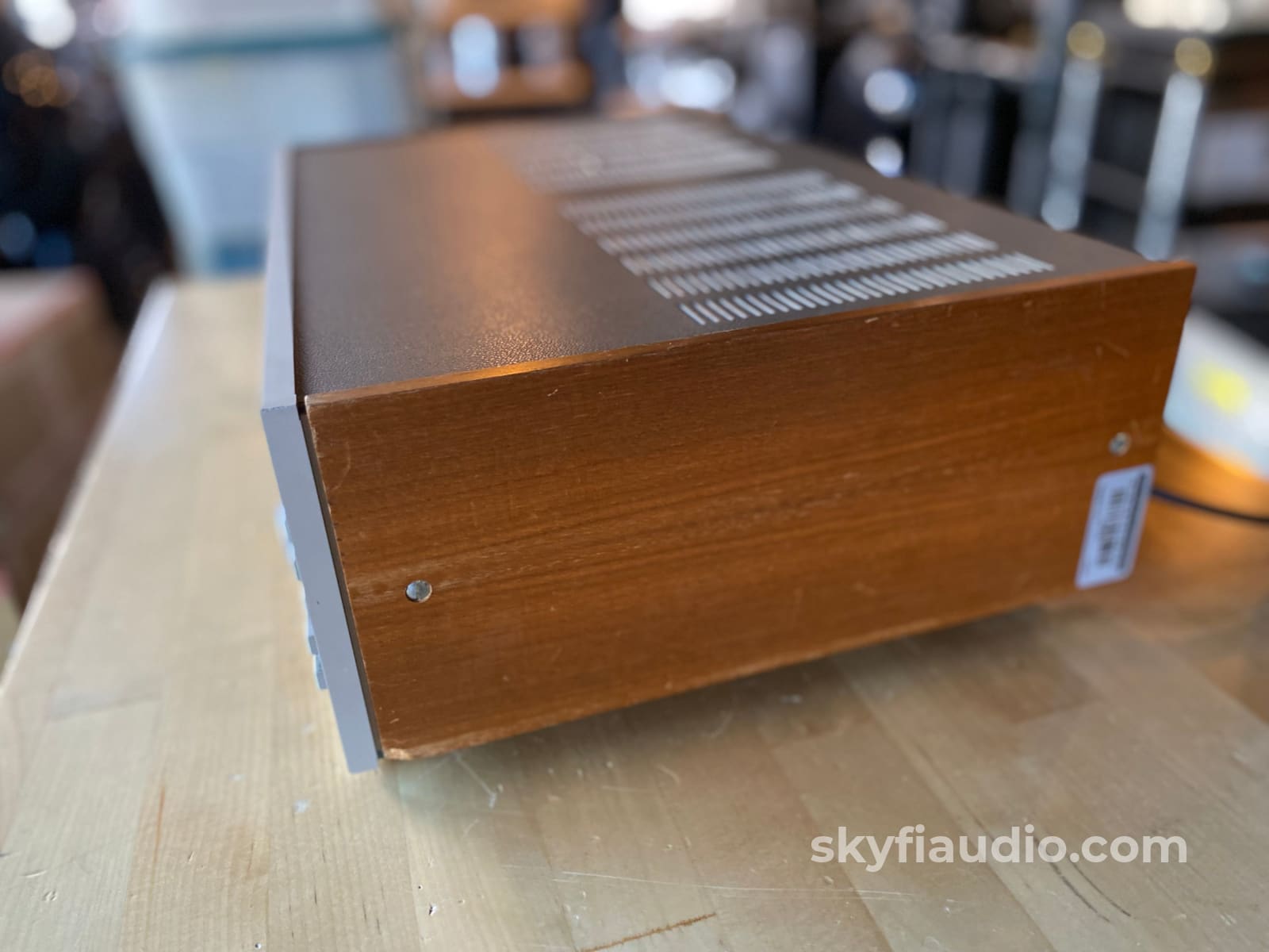 Revox A720 Preamplifier Tuner With Gorgeous Nixie Tube Display