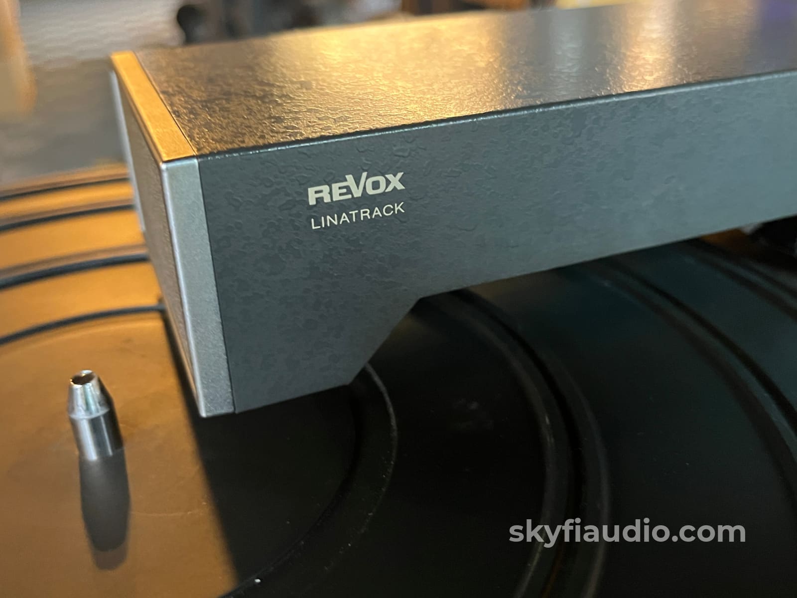 Revox B-790 Vintage Linear tracking Turntable - W/ New Grado Silver Cartridge Turntable