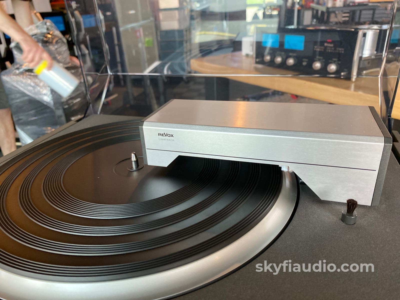 Revox B795 Tangential Tracking Turntable With Denon Cartridge