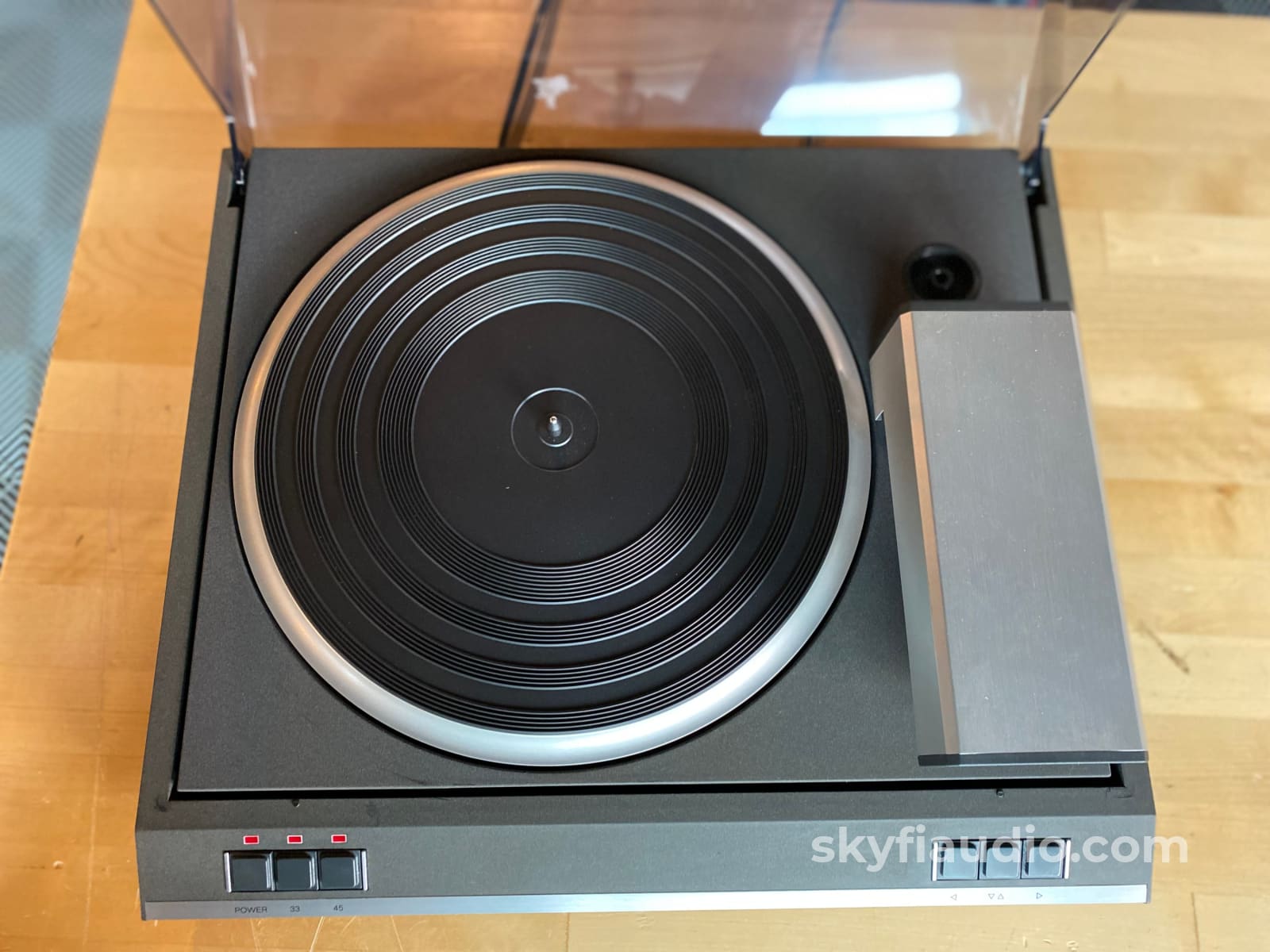 Revox B795 Tangential Tracking Turntable With Denon Cartridge