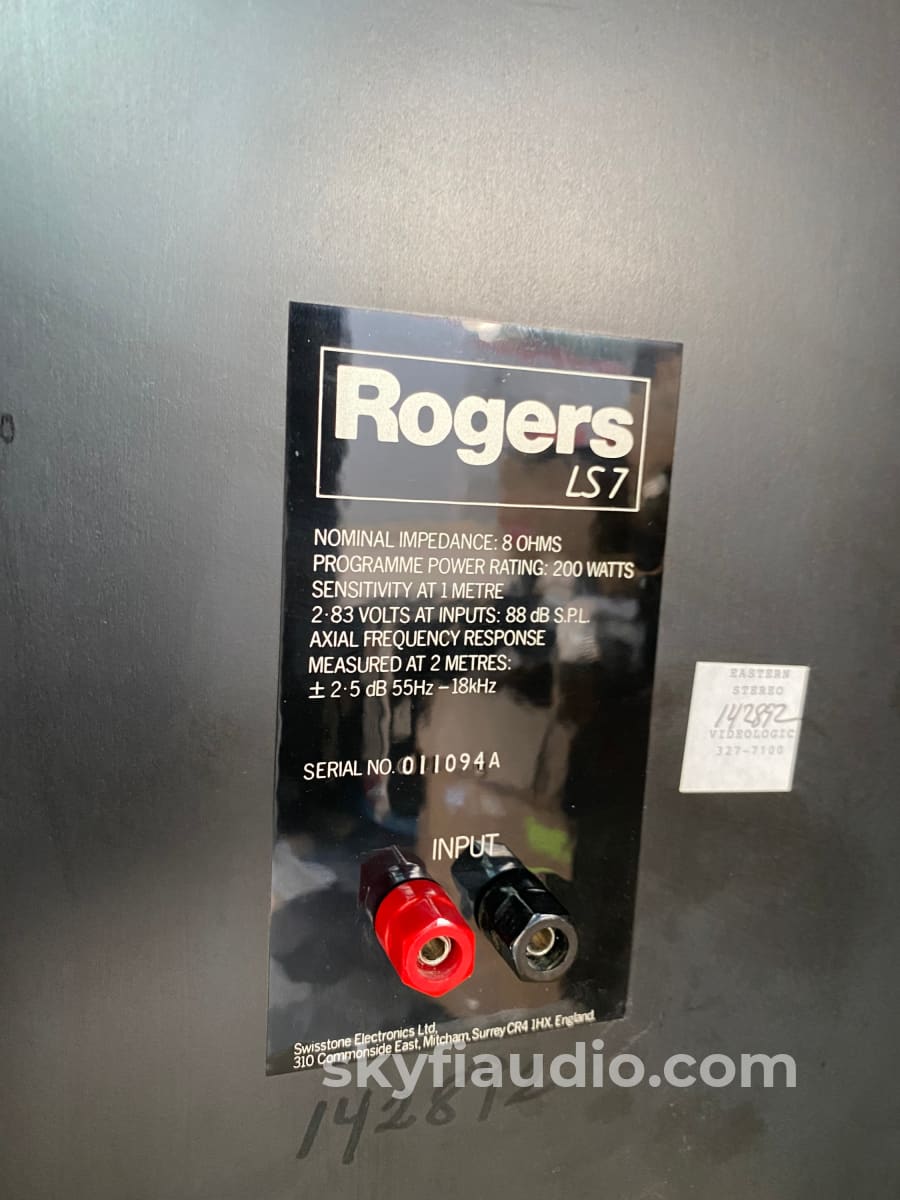 Rogers LS7 2-Way Speakers - Natural British Sound