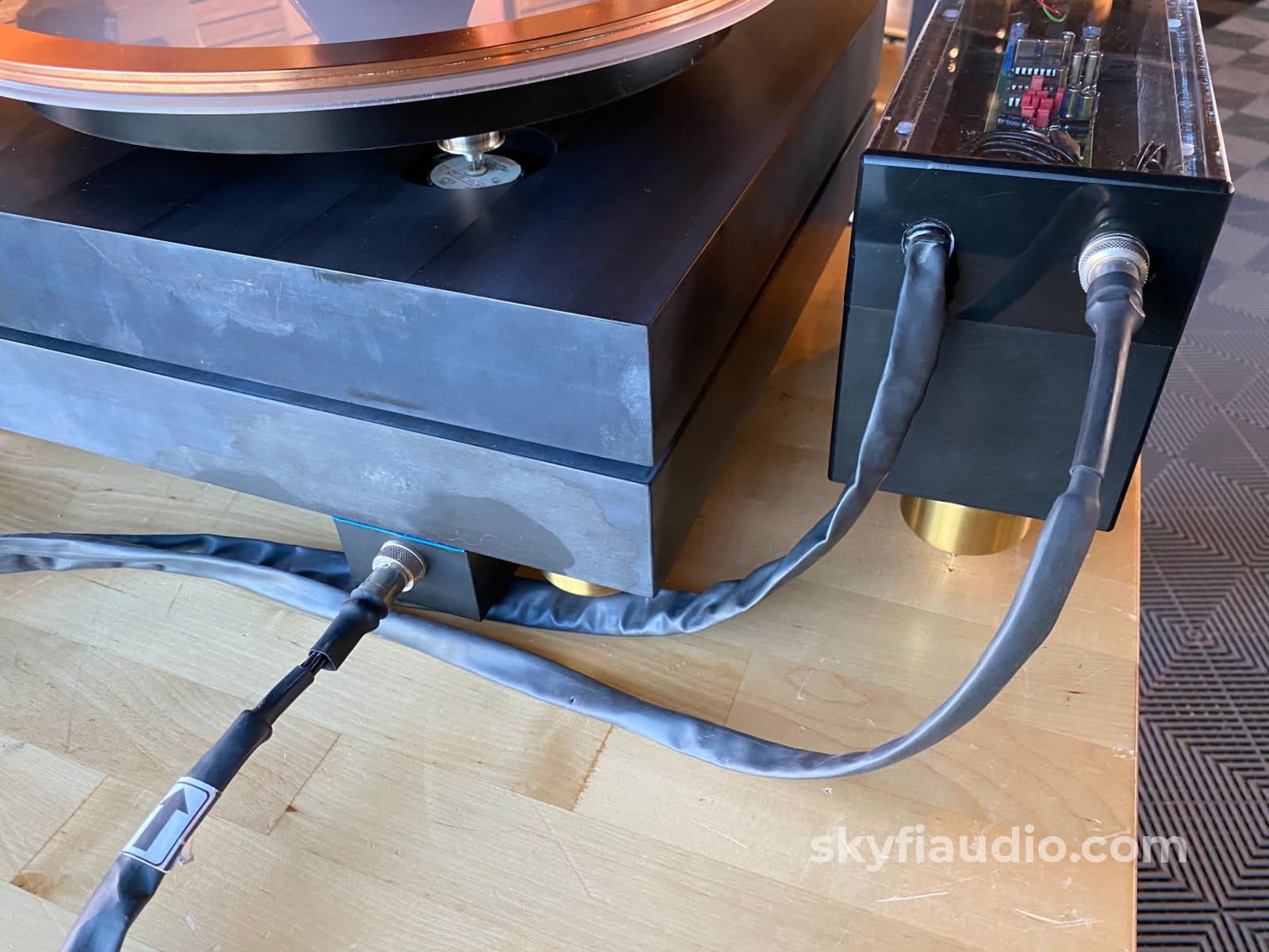Roksan Custom Delrin Turntable With Wheaton Tonearm And New Sumiko Cartridge