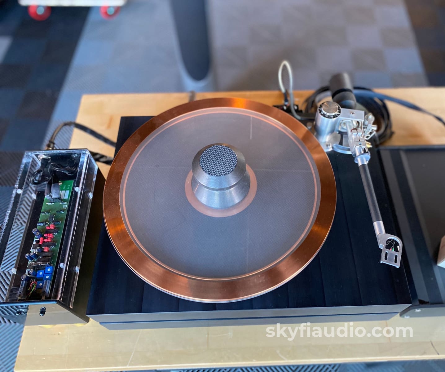Roksan Custom Delrin Turntable With Wheaton Tonearm And New Sumiko Cartridge