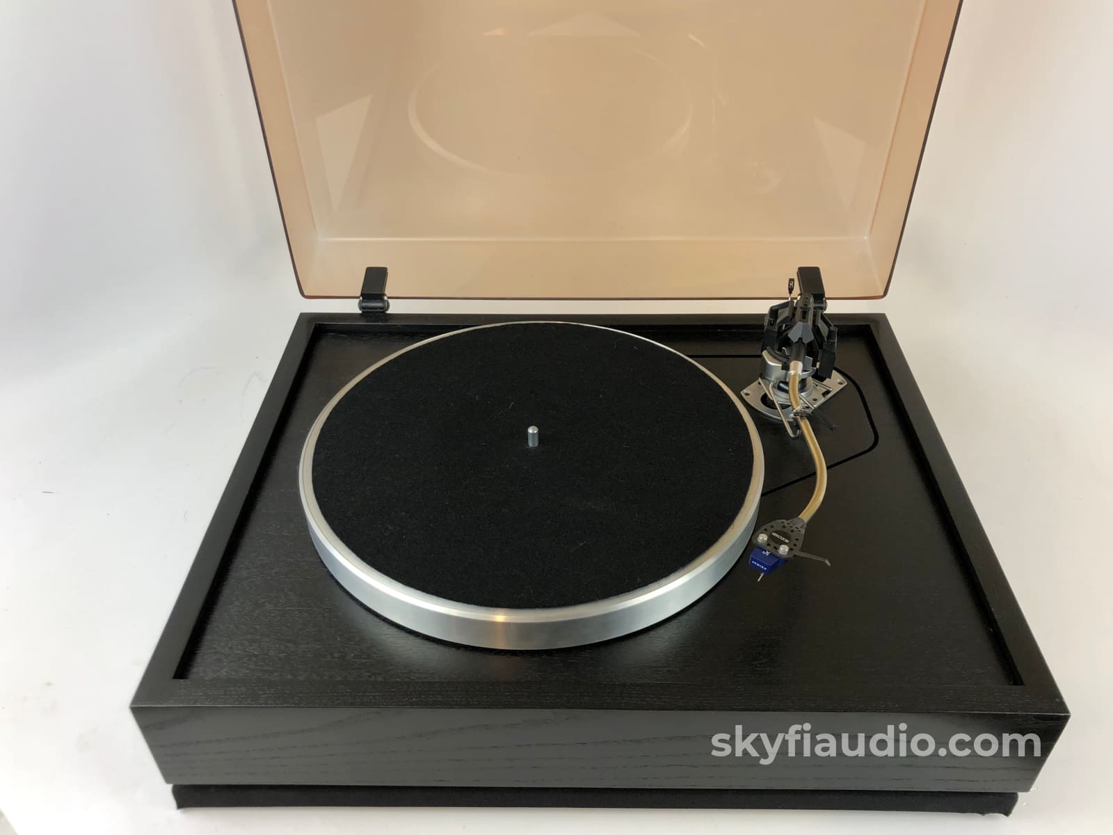 Roksan Xerxes Turntable With Improved Sme And Ps/2 Outboard Power Supply