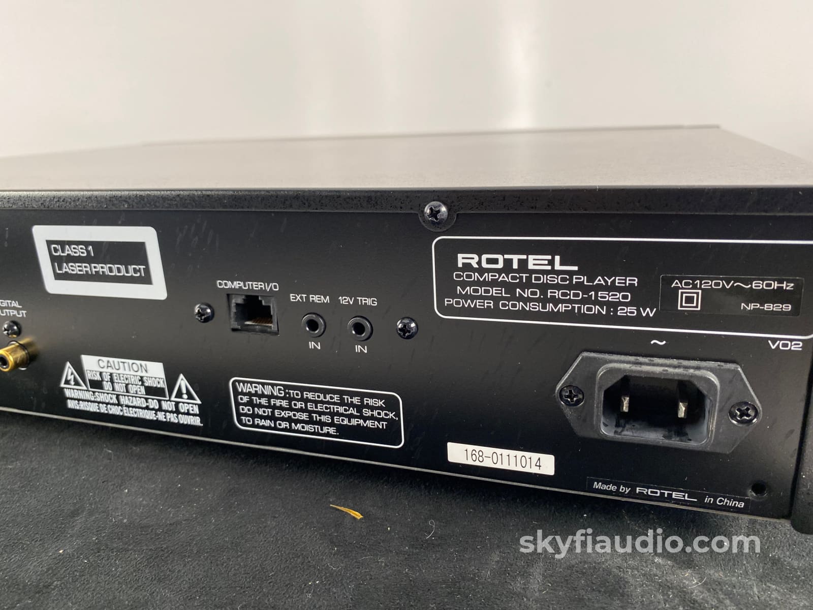 Rotel Rcd-1520 Cd Player Superb Wolfson Dac + Digital