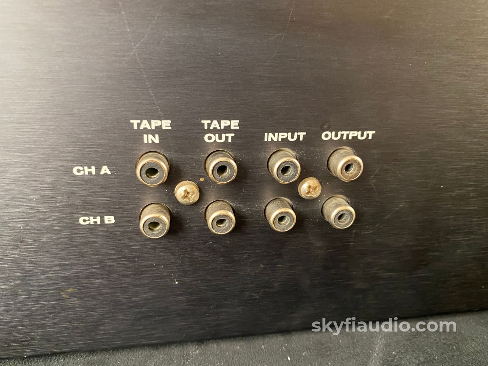 Sae 2700B Stereo Half-Octave Equalizer Eq - Wow
