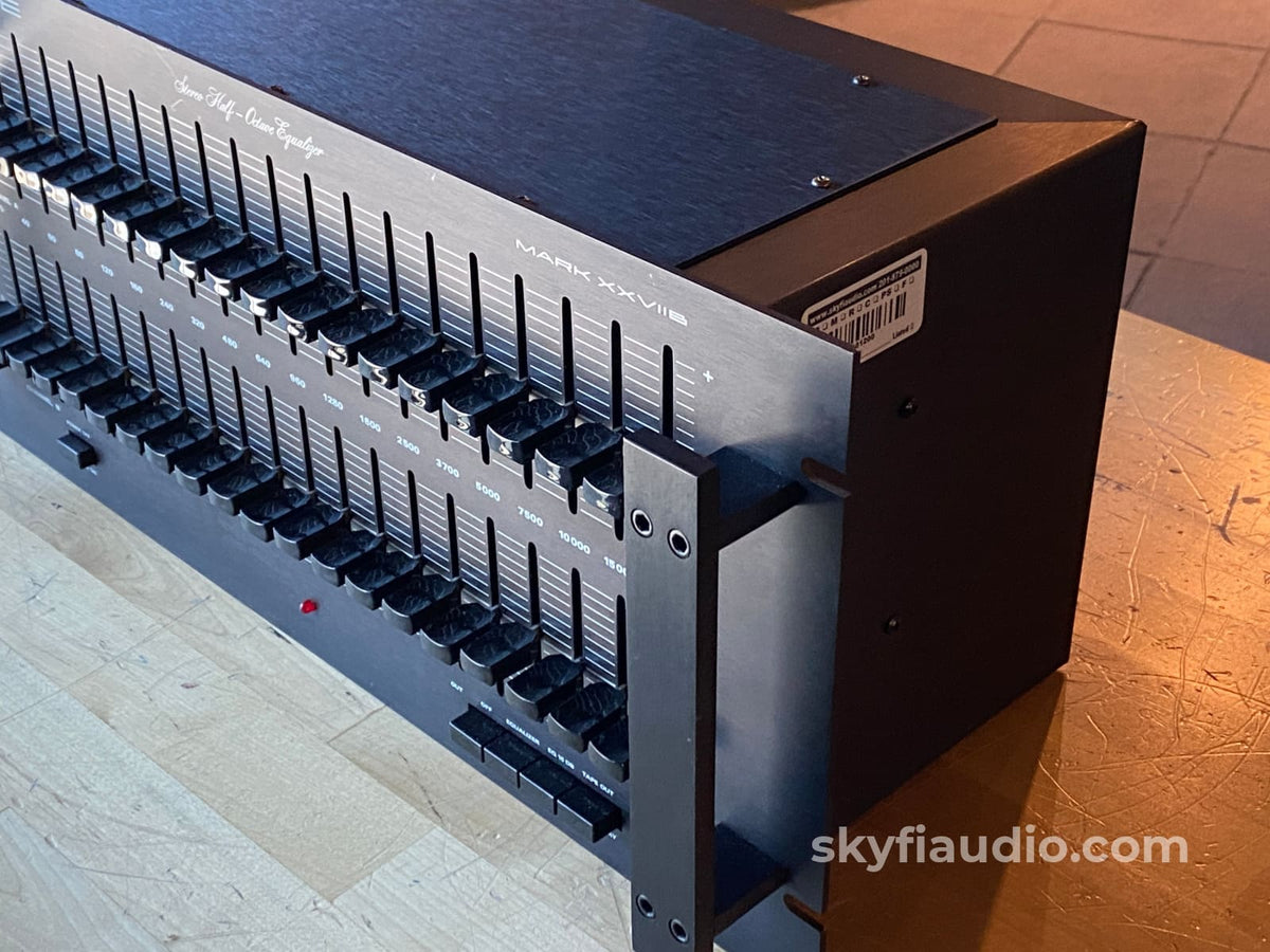 Sae 2700B Stereo Half Octave Equalizer - Rack Mount Accessory