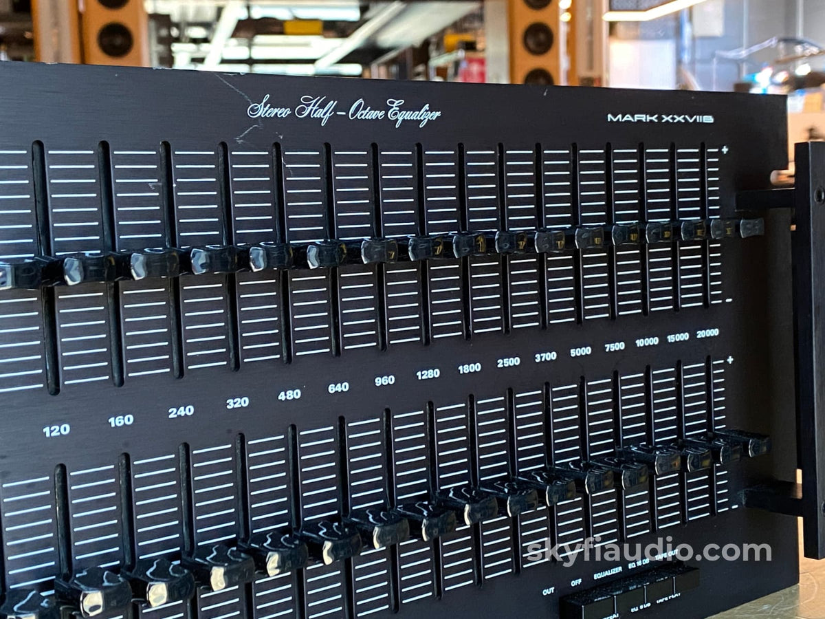 Sae 2700B Stereo Half Octave Equalizer - Rack Mount Accessory