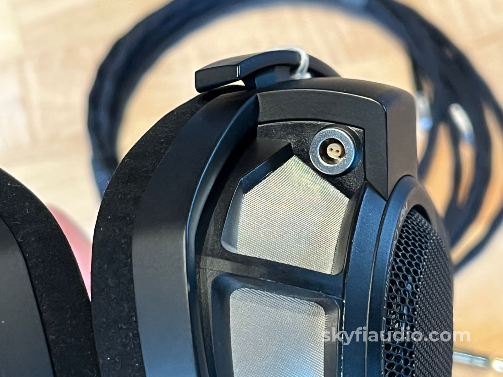 Sennheiser HD 800 Reference Open Back Headphones