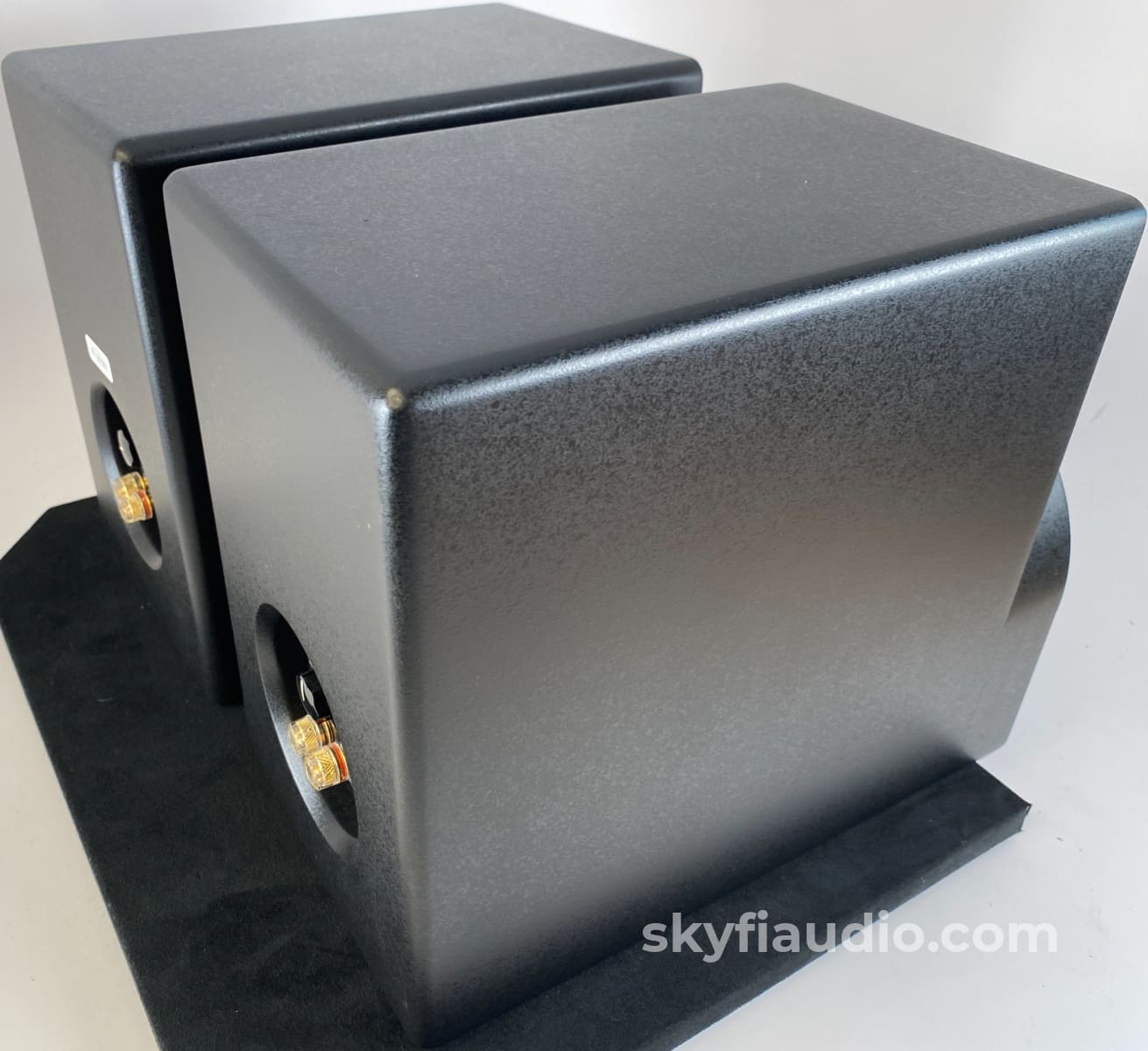 Sequerra Met 7.7 Speakers - Super Rare 2-Way Design From The Legendary Maker