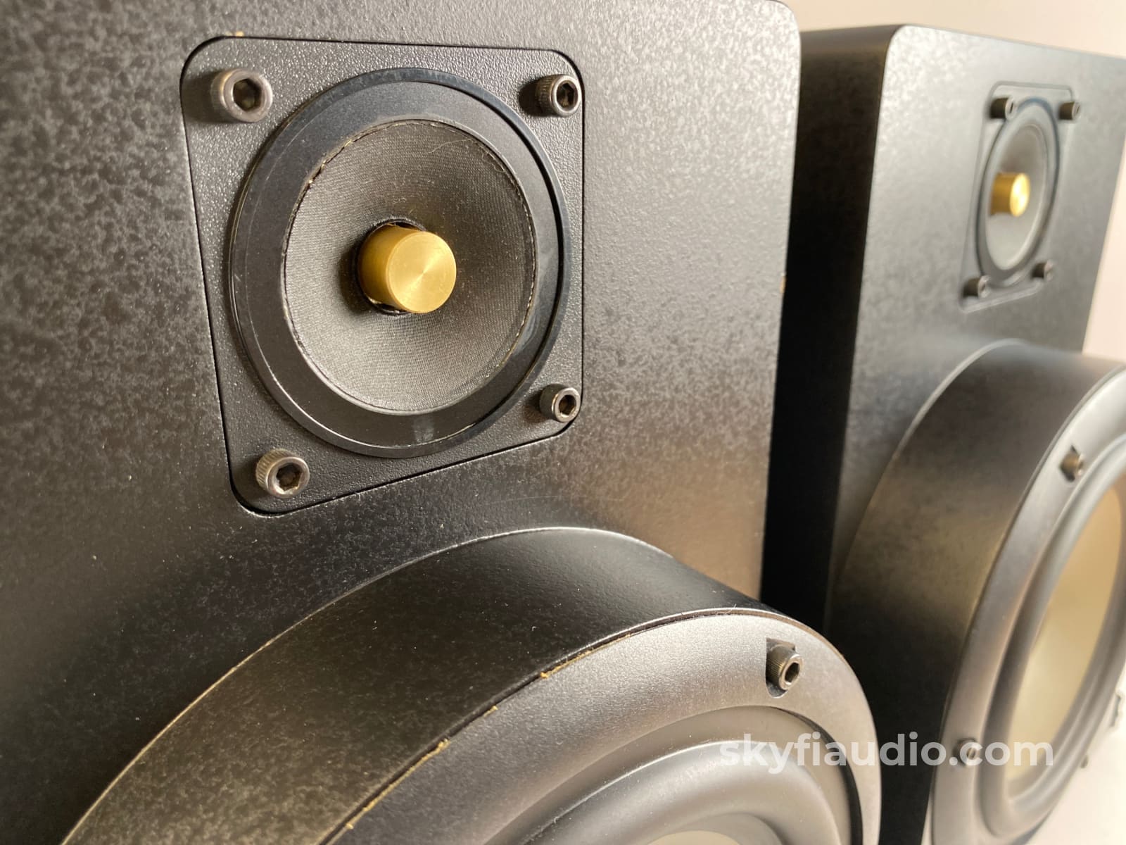 Sequerra Met 7.7 Speakers - Super Rare 2-Way Design From The Legendary Maker