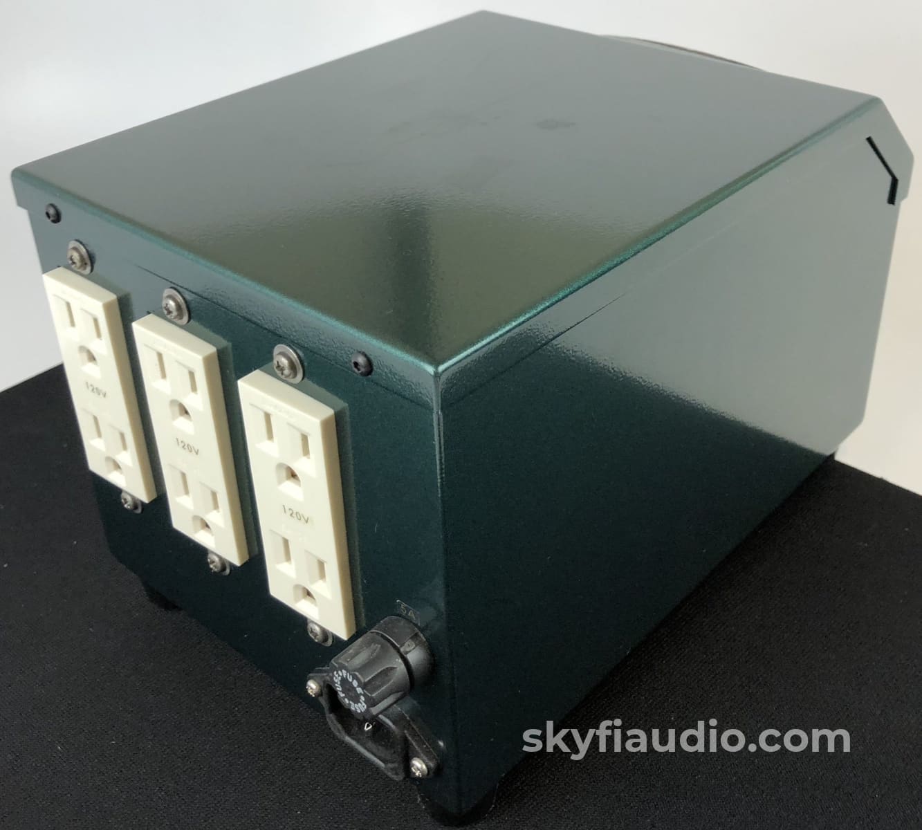 Shindo Laboratory Mr. T Power Conditioner