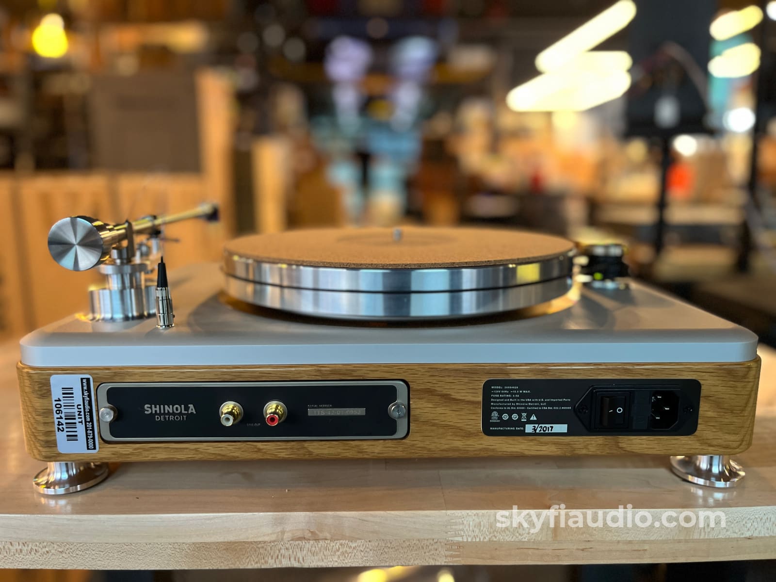 Shinola Runwell Turntable (White Oak) Turntable