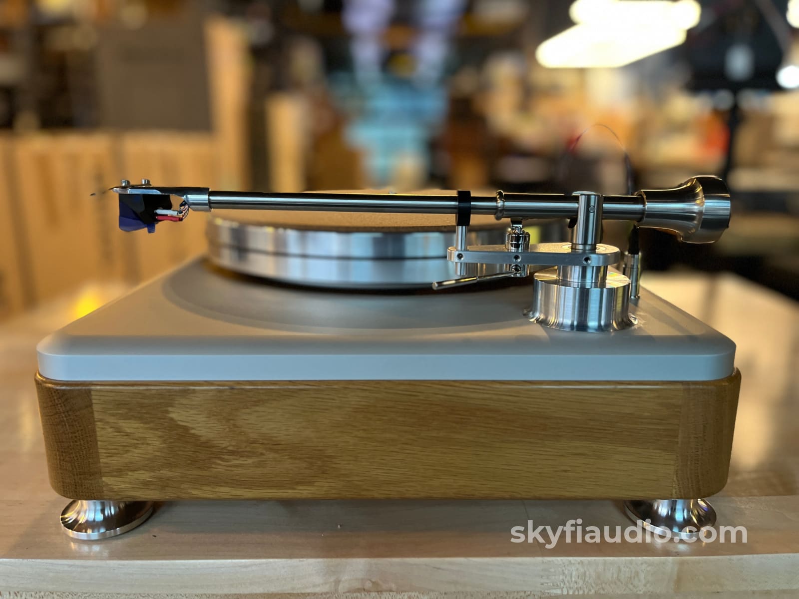 Shinola Runwell Turntable (White Oak) Turntable