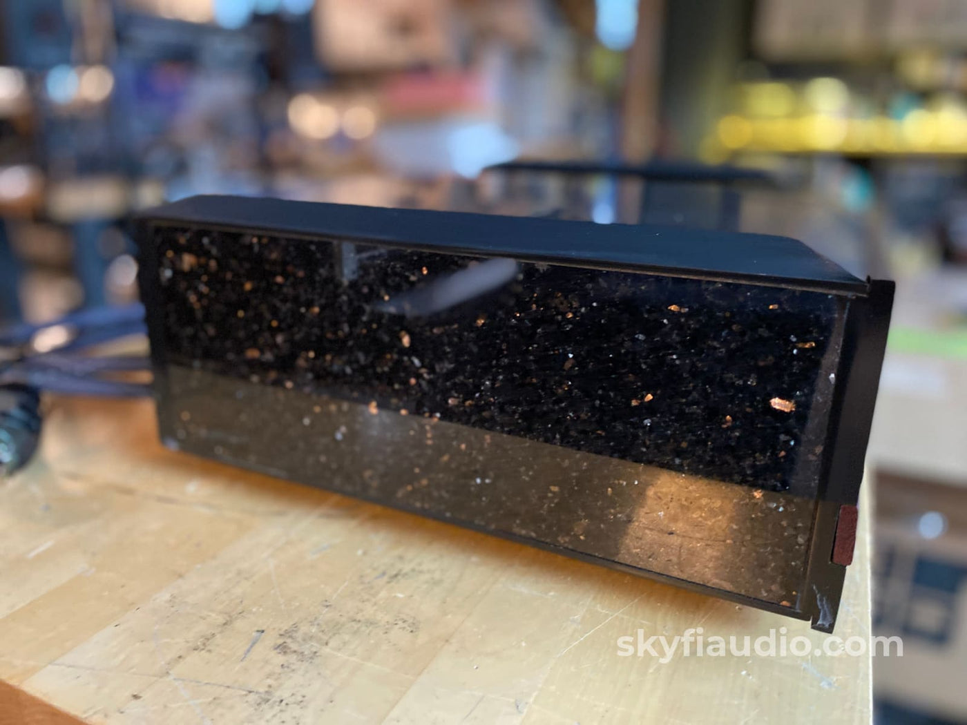 Shunyata Hydra Powersnakes Power Conditioner Original Wood Version