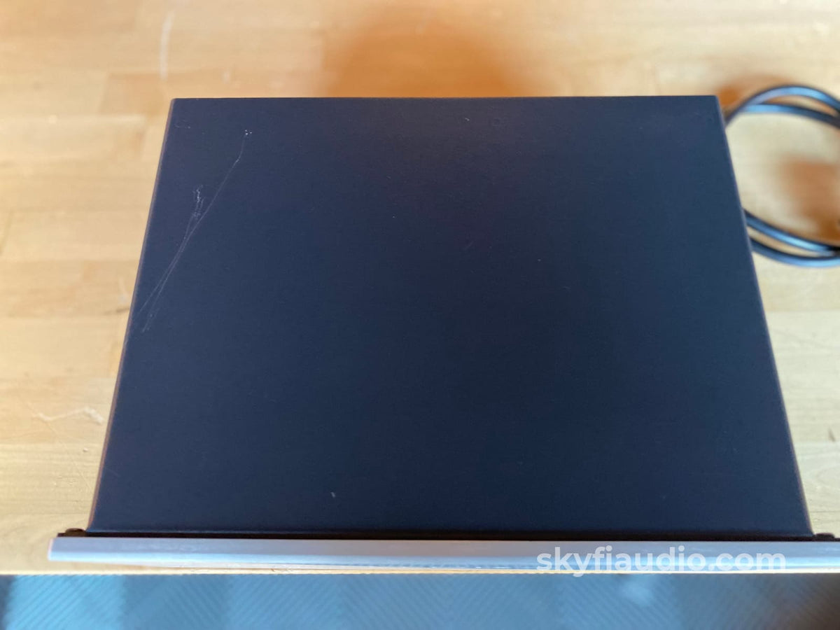 Shunyata Hyda V-Ray Power Conditioner