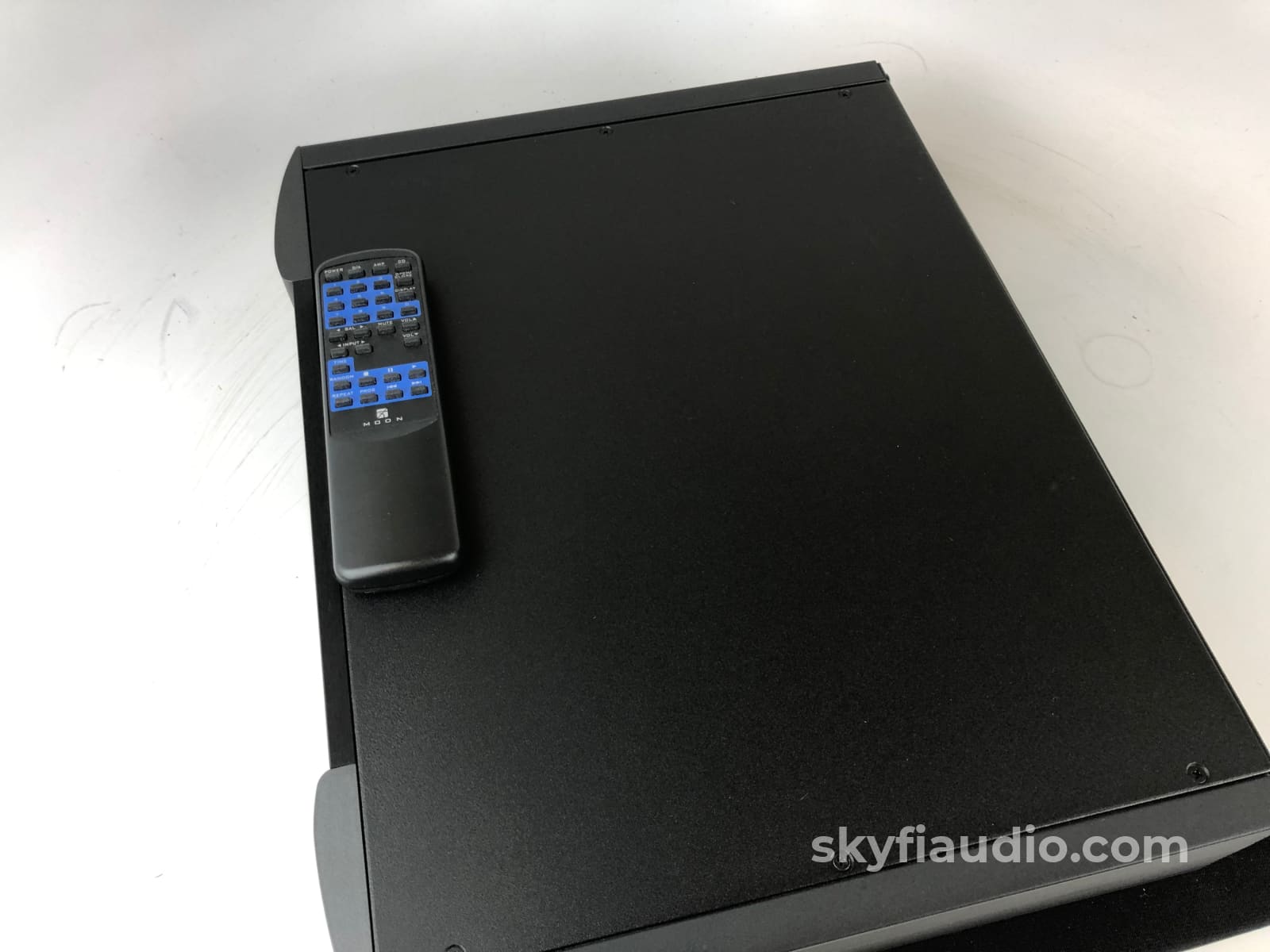 Simaudio 280D Dac - Dsd64/128/256 Capable With Remote Cd + Digital