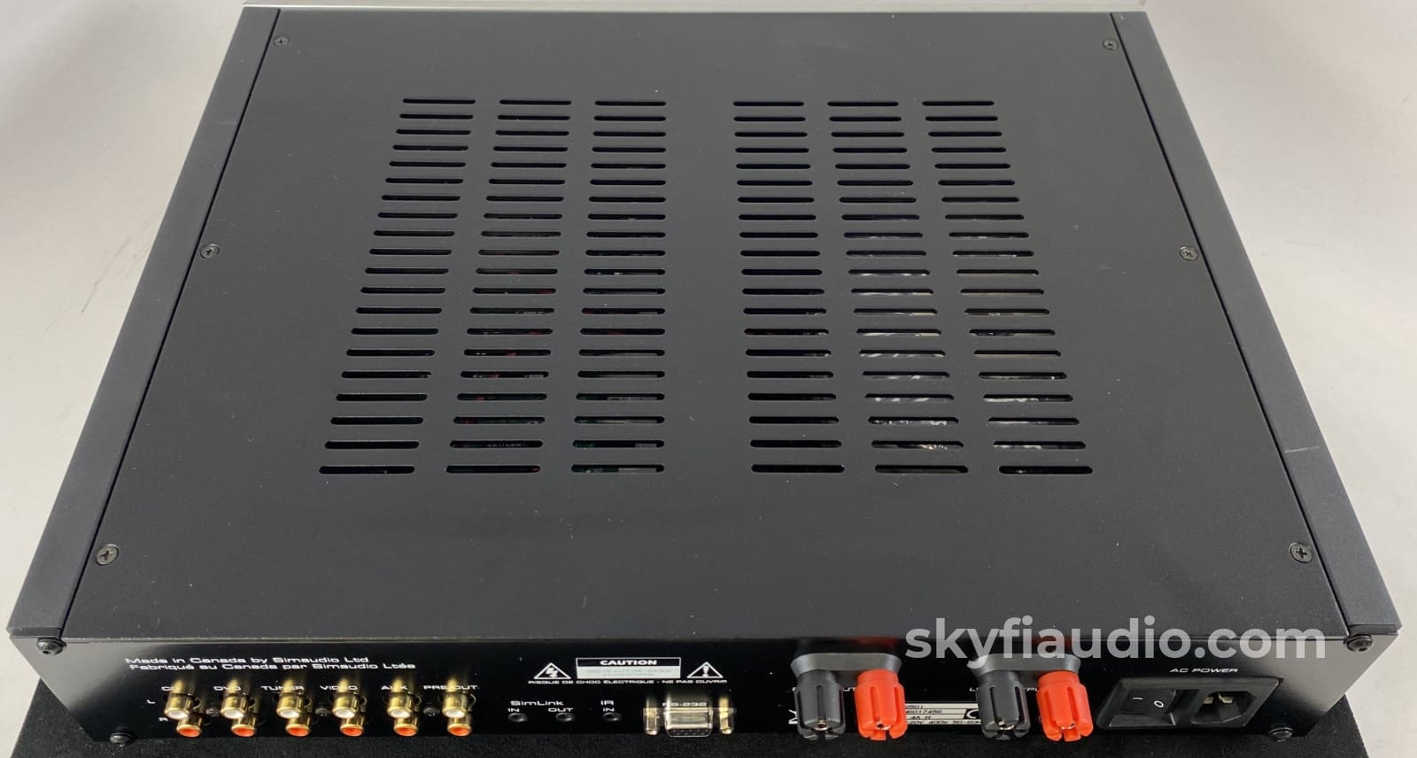 Simaudio MOON 250i Integrated Amplifier - Outstanding Value