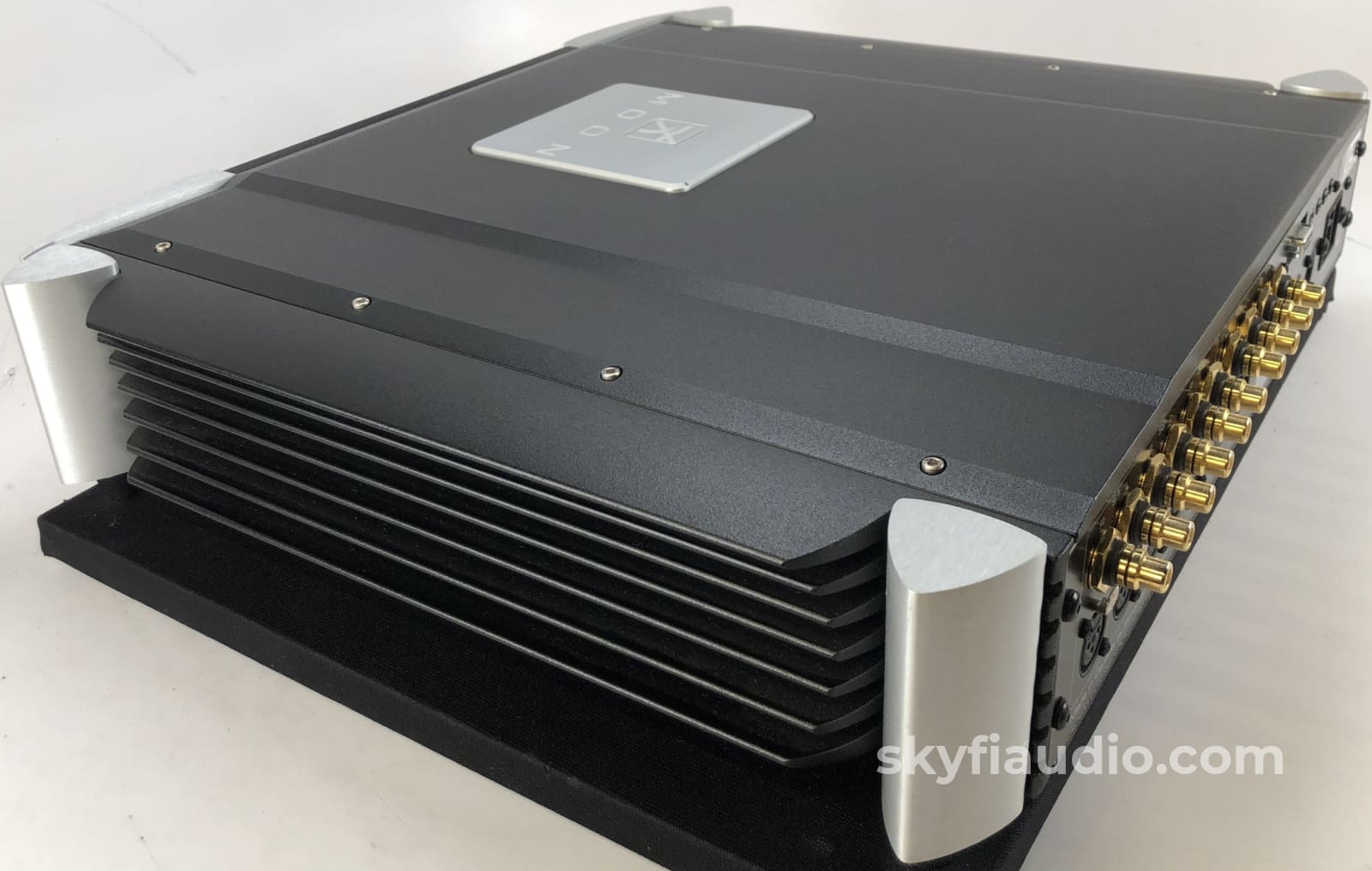 Simaudio Moon Evolution 740P Analog Preamplifier - Complete W/Remote Box And Manual